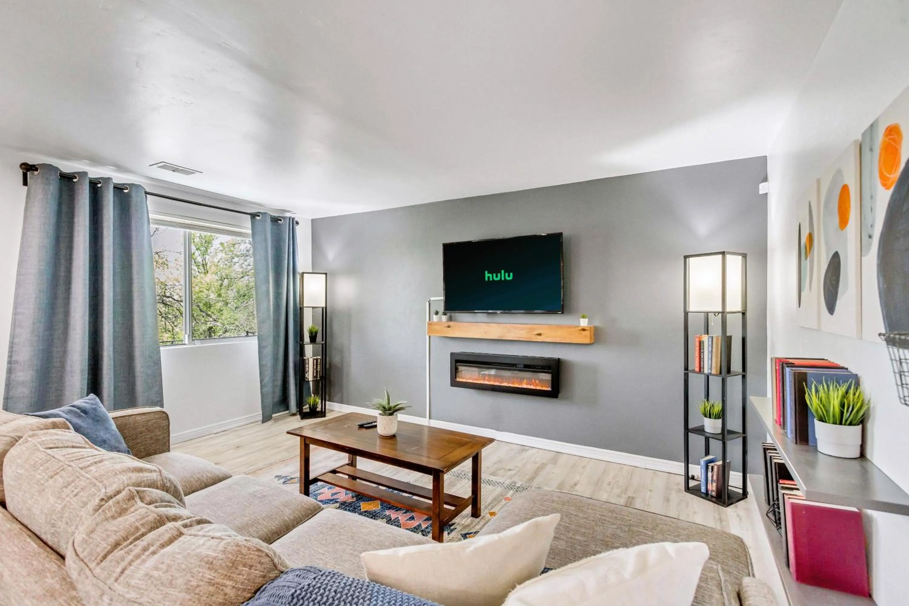 Living room in Marmalade by Cloud Dream Homes