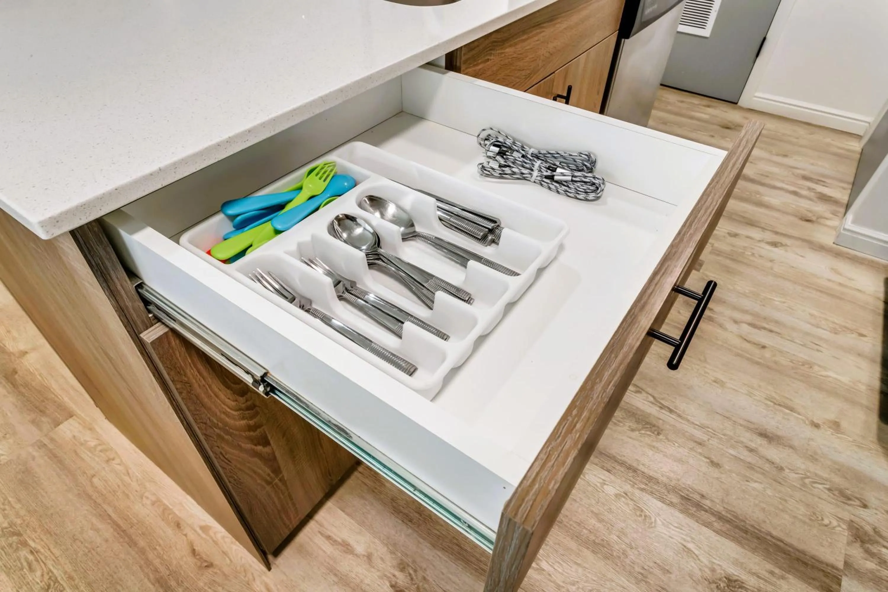 Kitchen or kitchenette in Marmalade by Cloud Dream Homes