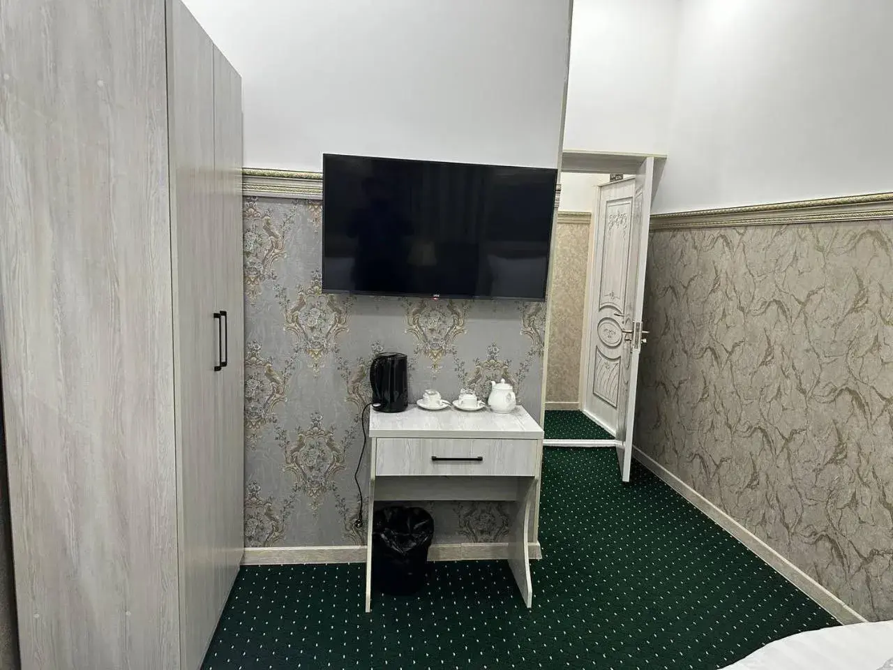 SEMURG HOTEL SEMURG HOTEL