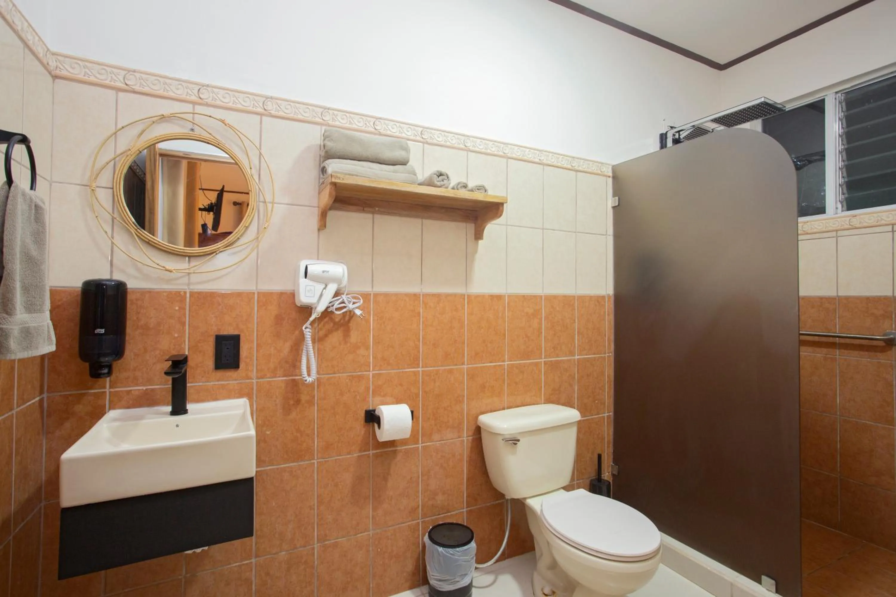 Shower in Manzanillo Caribbean Resort