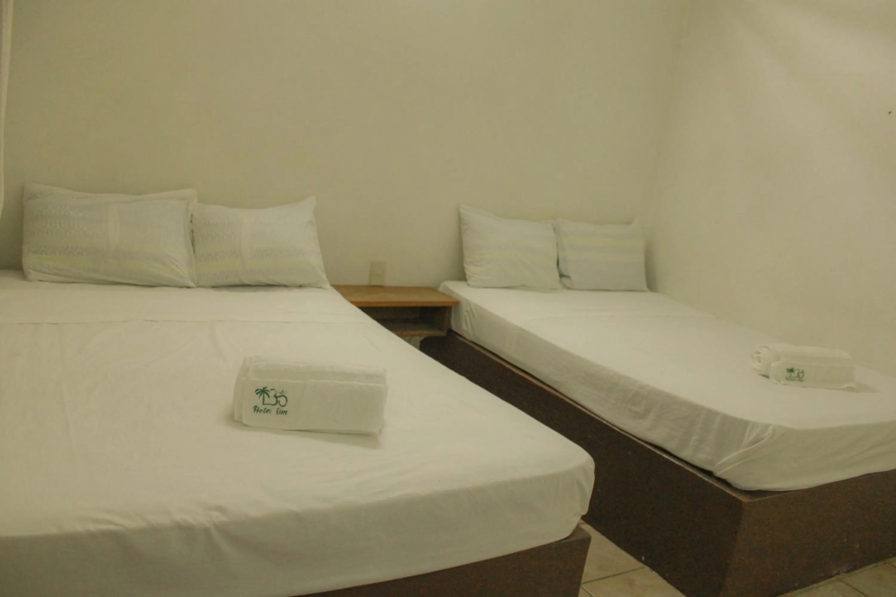 Photo of the whole room, Bed in Hotel OM DownTown