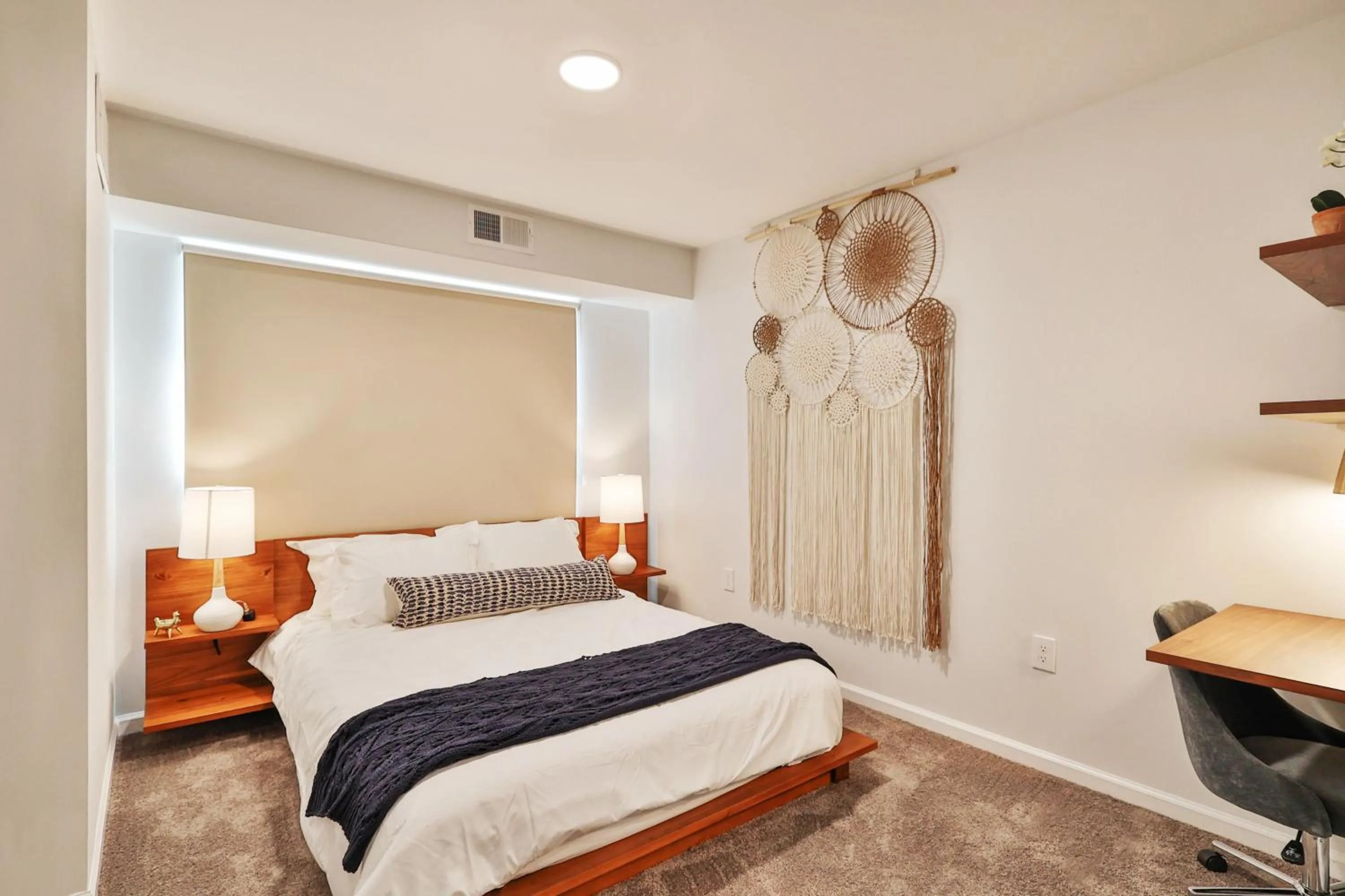 Bed in Hyatus at City Views