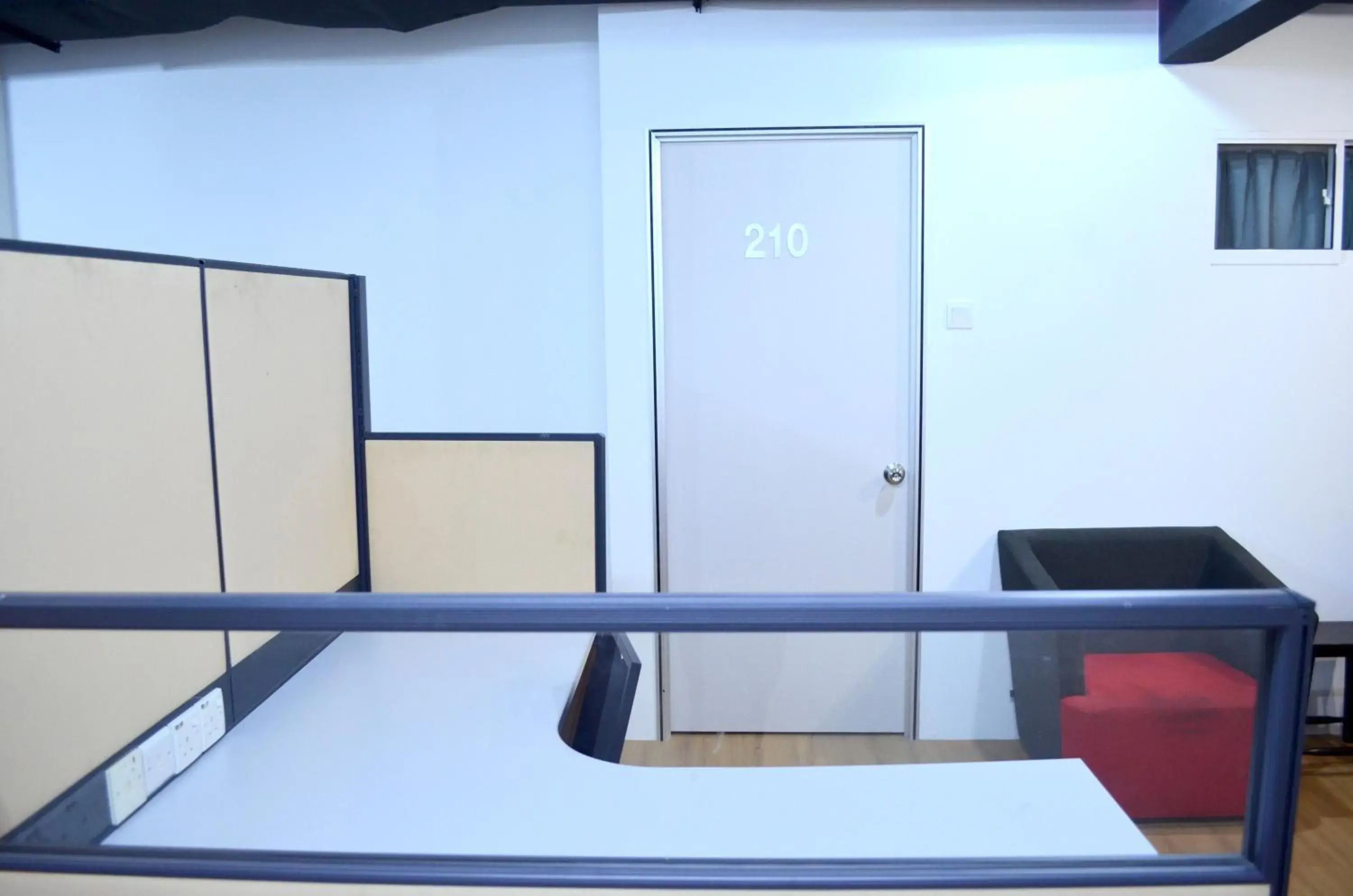 Area and facilities, Bed in RED ROOM Kuala Lumpur Area and facilities, Bed in RED ROOM Kuala Lumpur