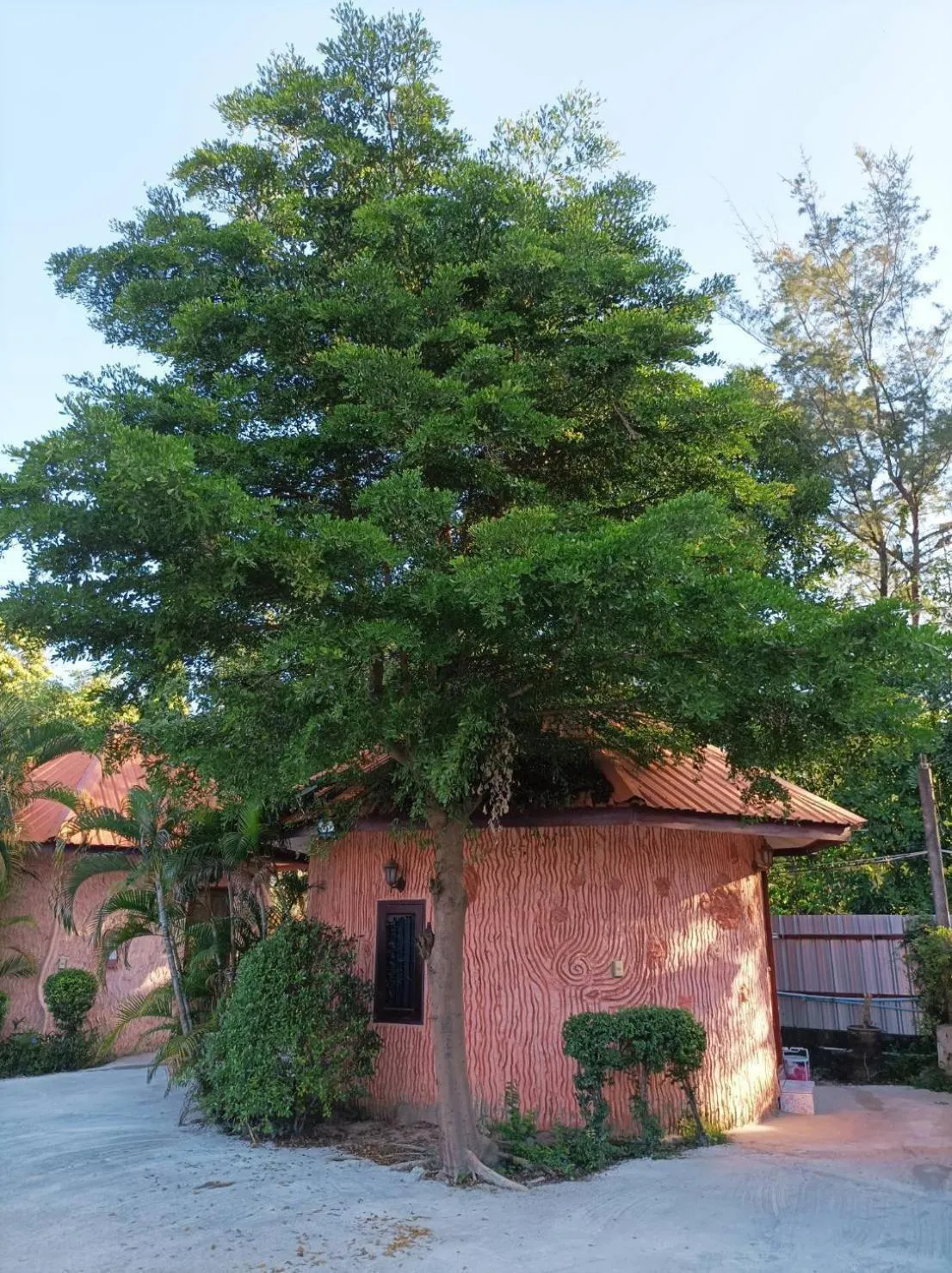 Property building in Vimanmek Resort