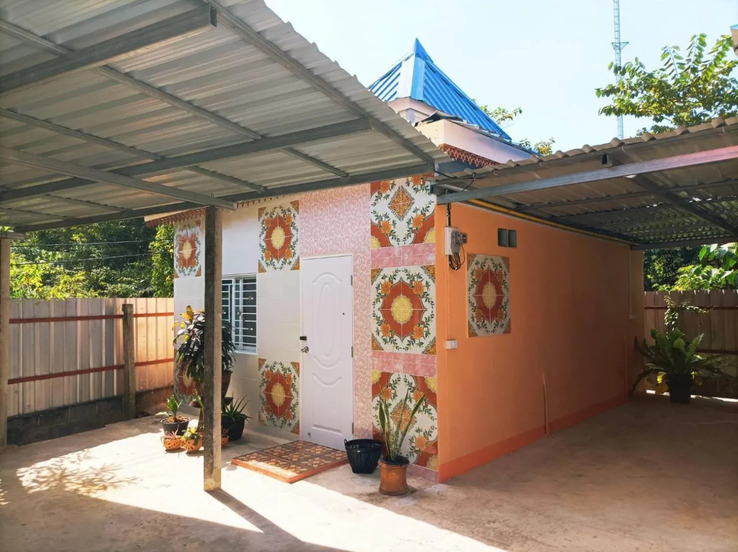 Property building in Vimanmek Resort