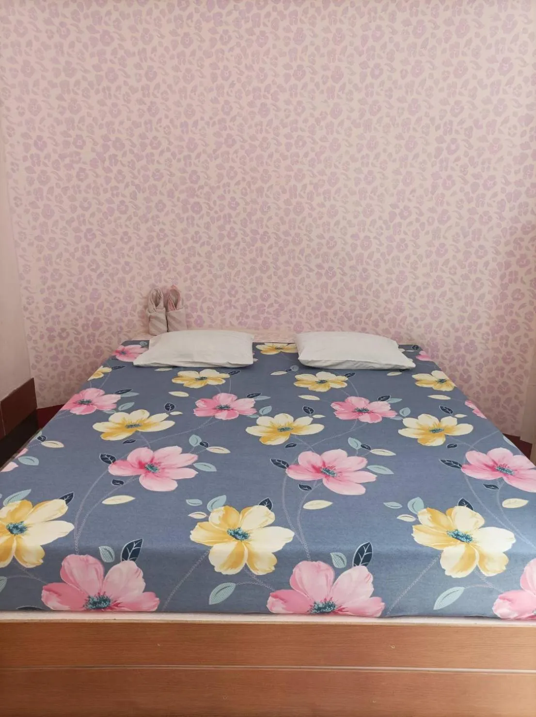 Bed in Vimanmek Resort