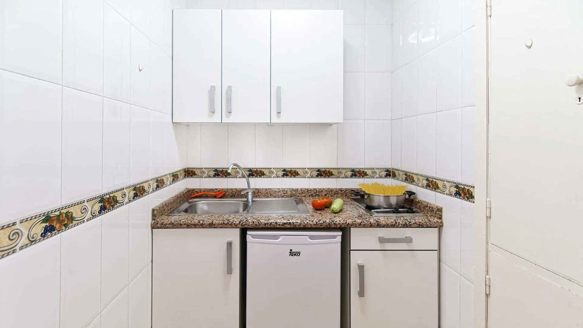 Kitchen or kitchenette in Las Faluas