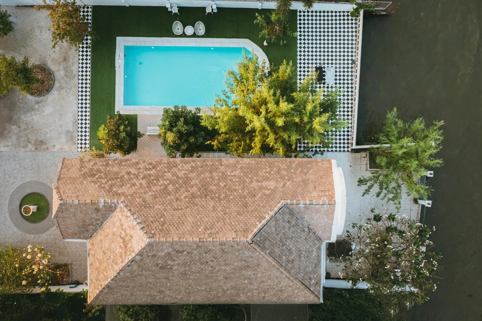 Bird's eye view in Arpo Pool Villa Riverside Bangkok