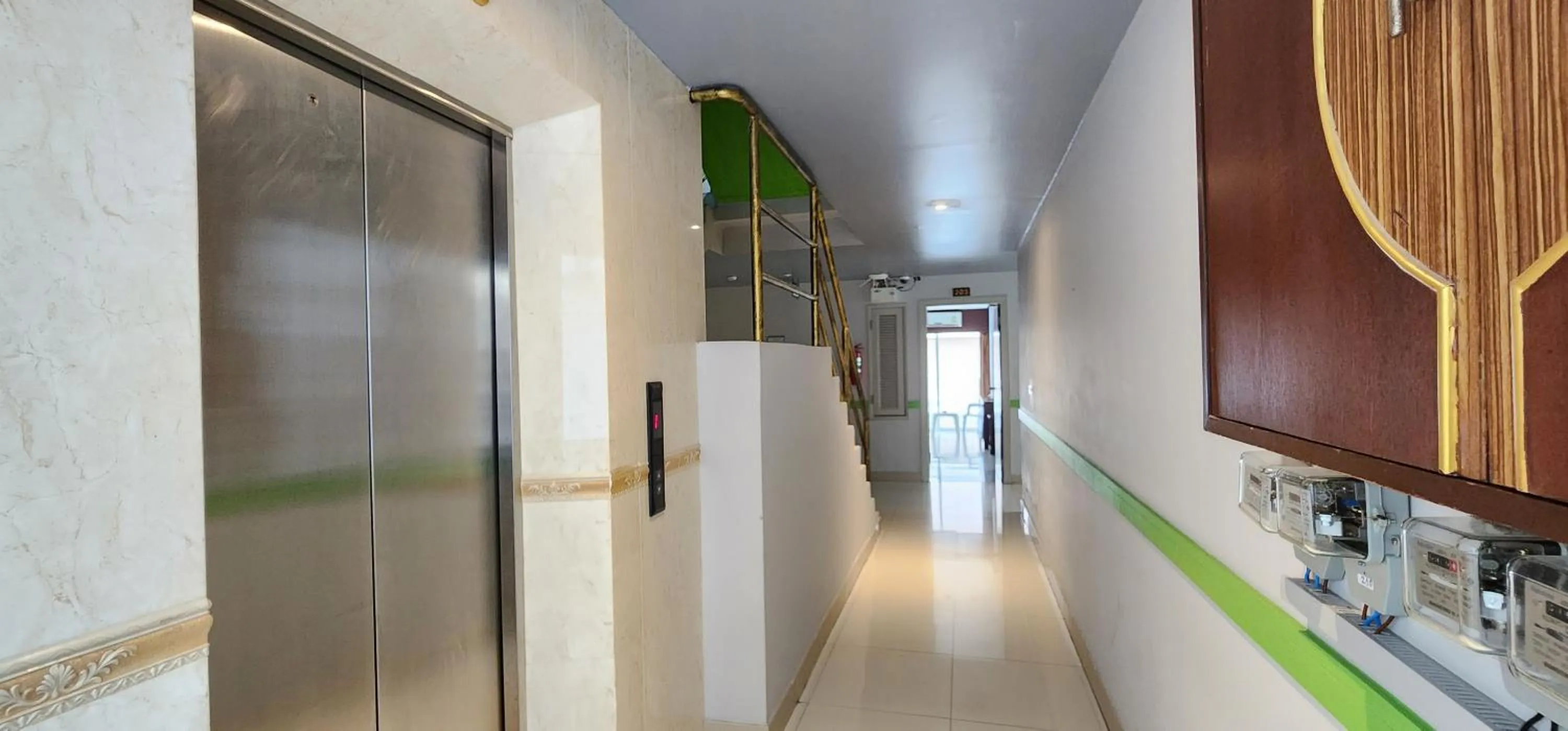 elevator in Issara Patong Beach