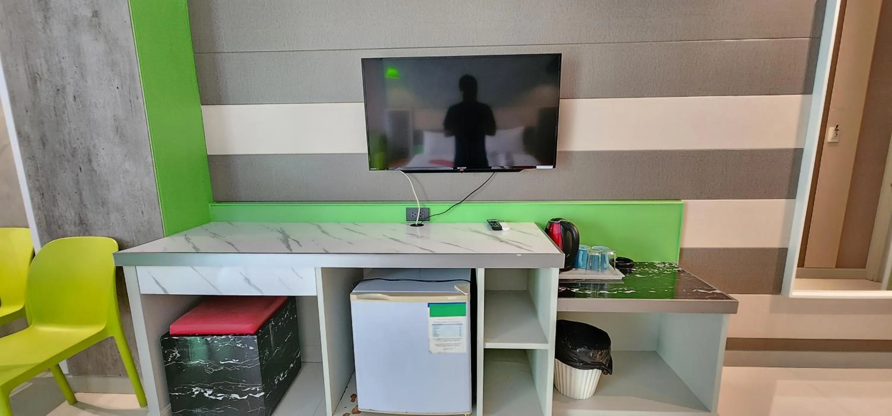 TV and multimedia in Issara Patong Beach