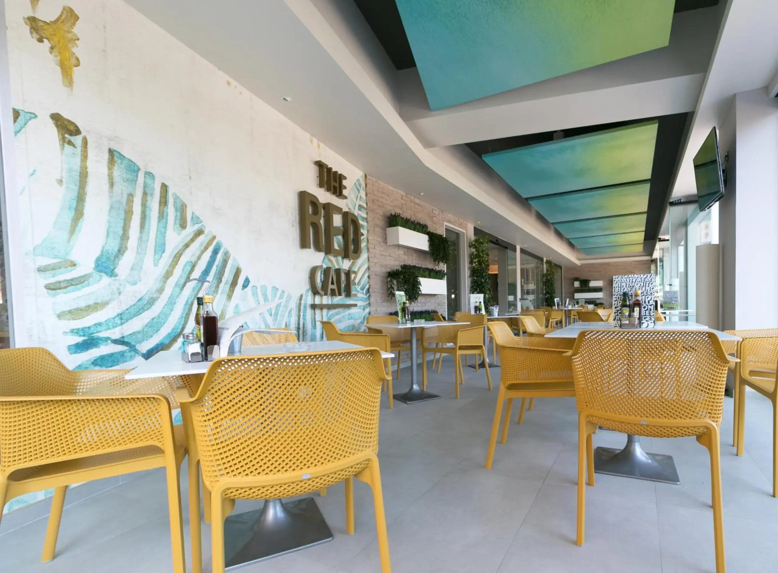 Restaurant/places to eat in The Red Hotel - Adults Only Restaurant/places to eat in The Red Hotel - Adults Only