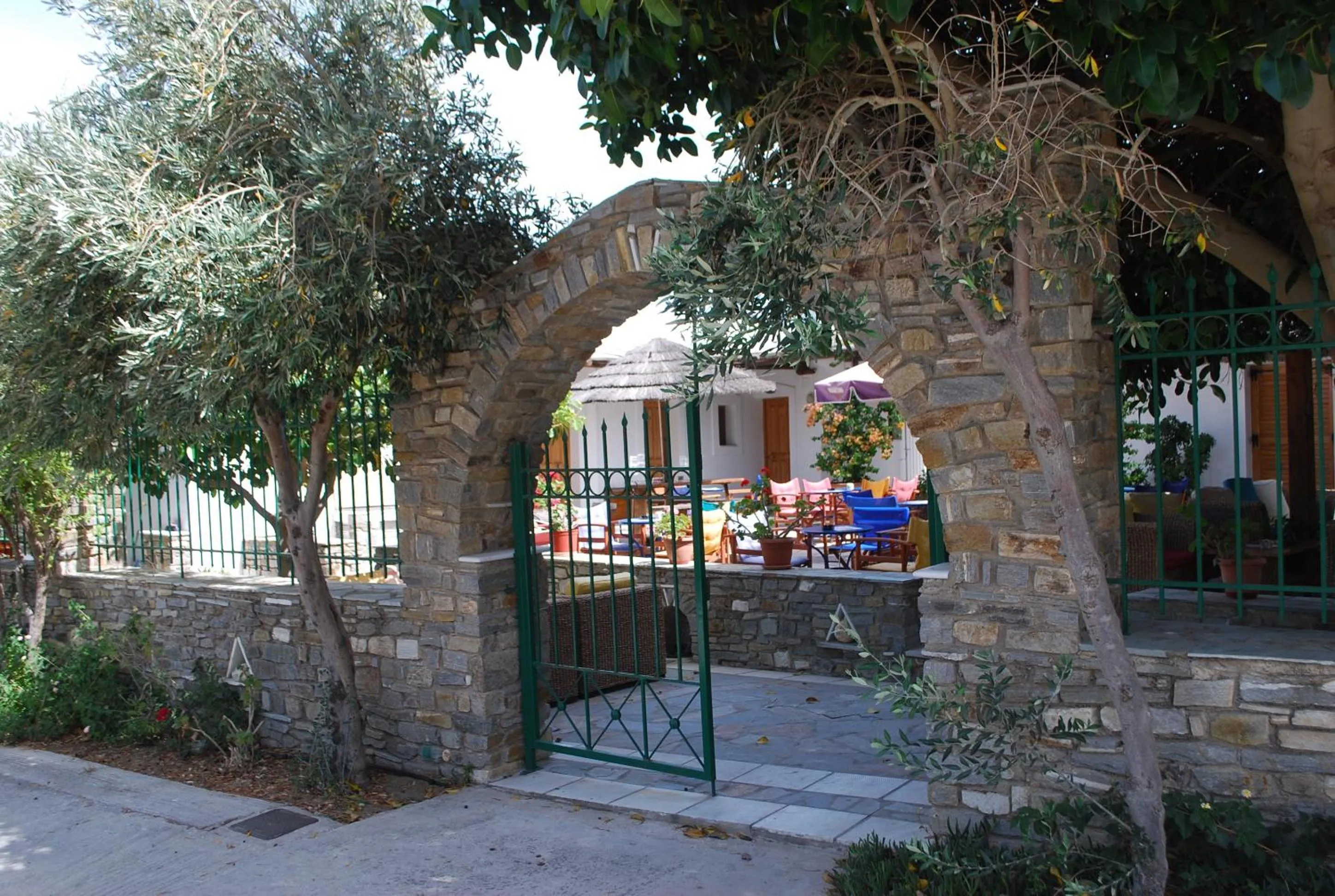 Facade/entrance in Siroco's Rooms And Studios