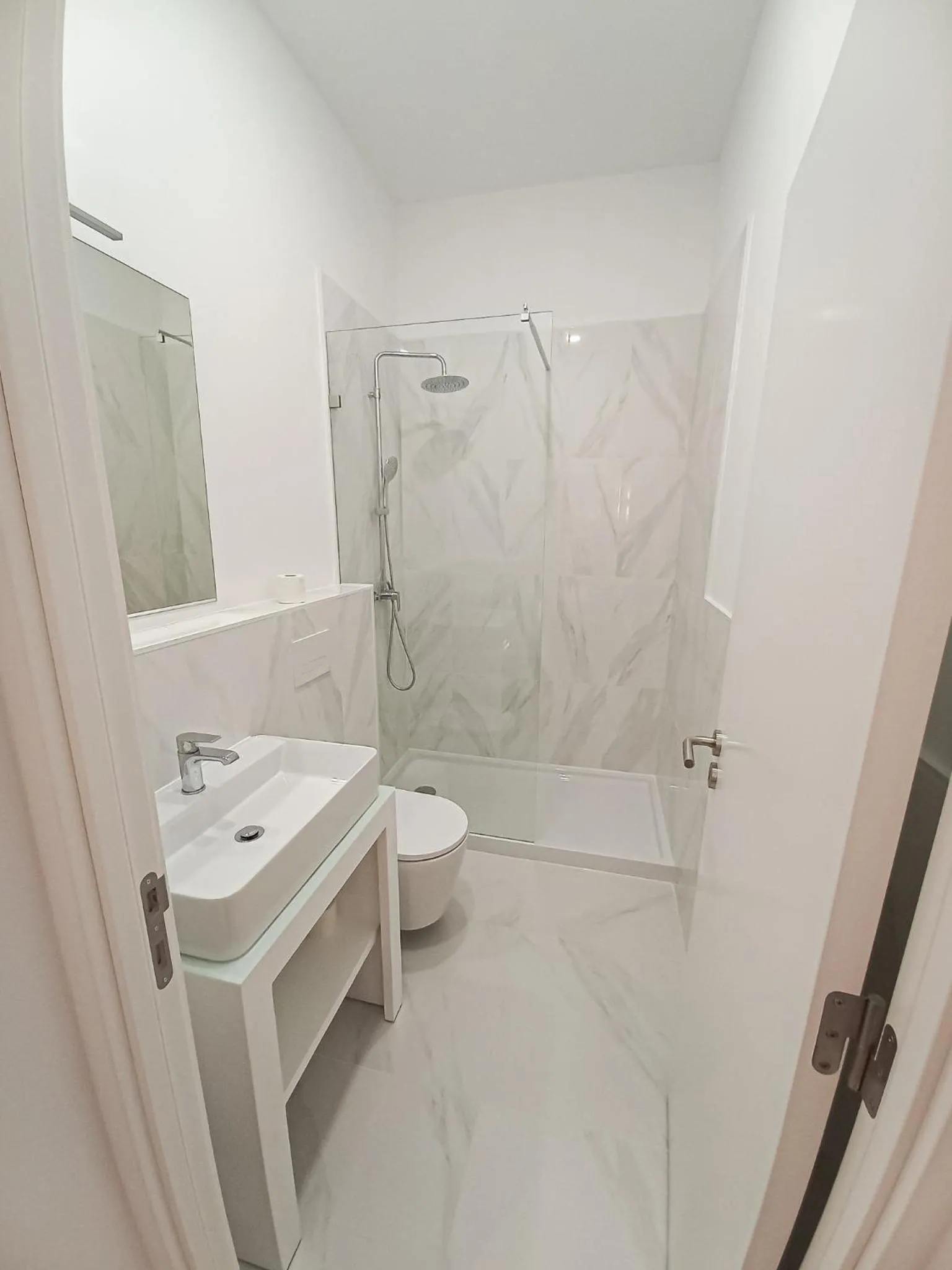 Shower in LAA Studios