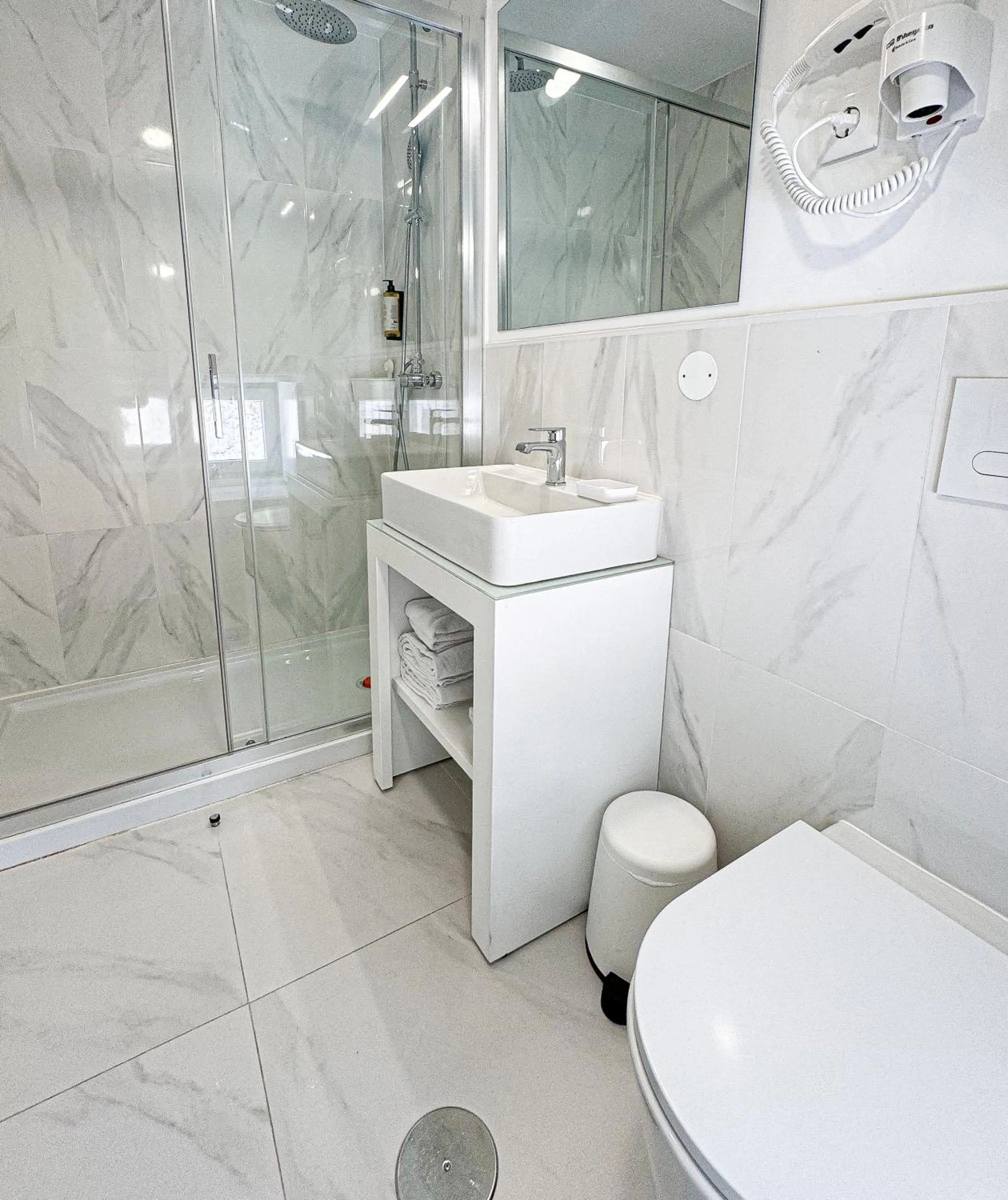 Toilet in LAA Studios