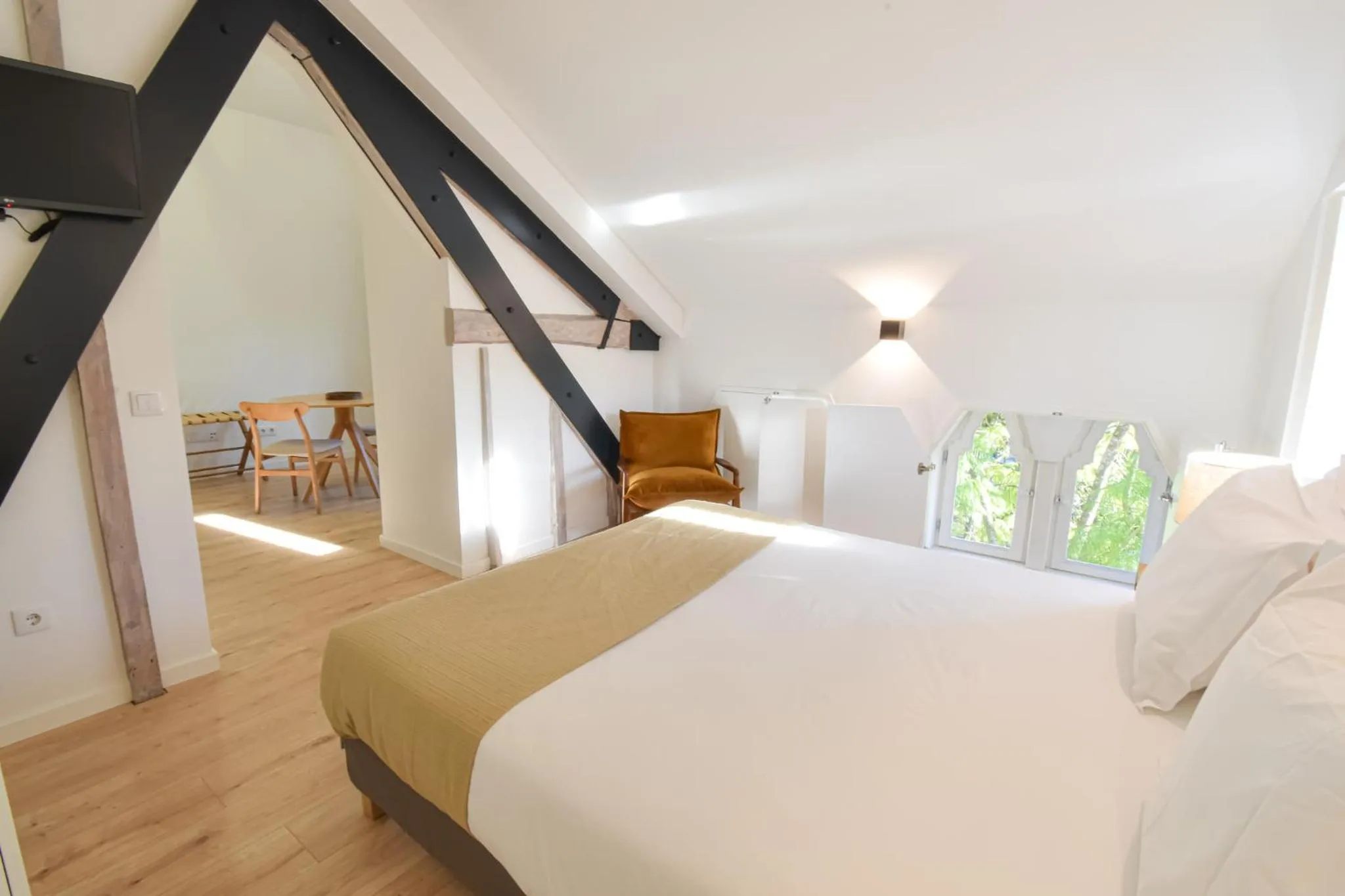 Bed in LAA Studios