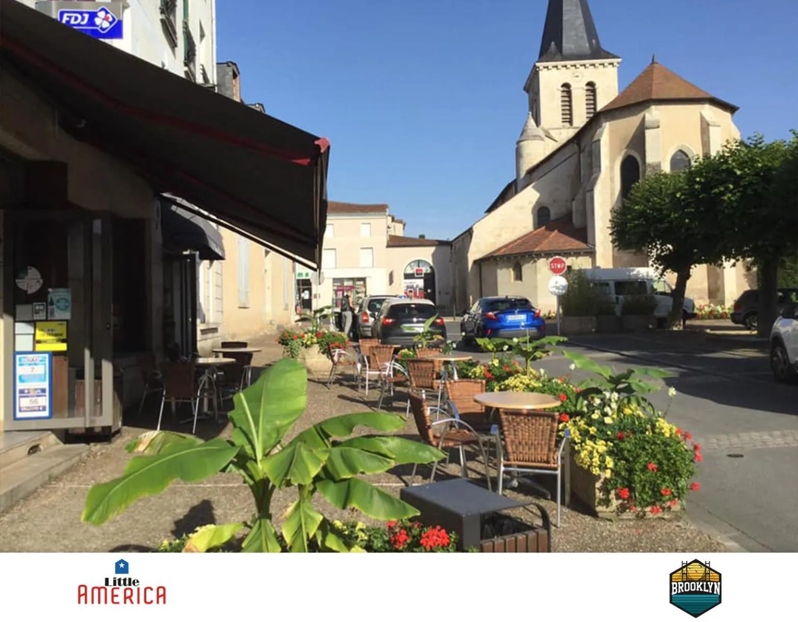 Neighbourhood in Little America - Appart Hôtel 3km Futuroscope