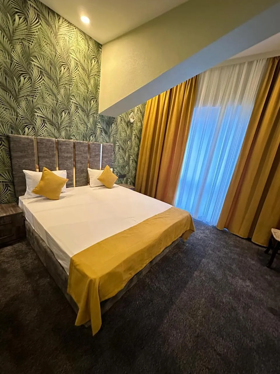 Bed in Sunrise Hotel Baku