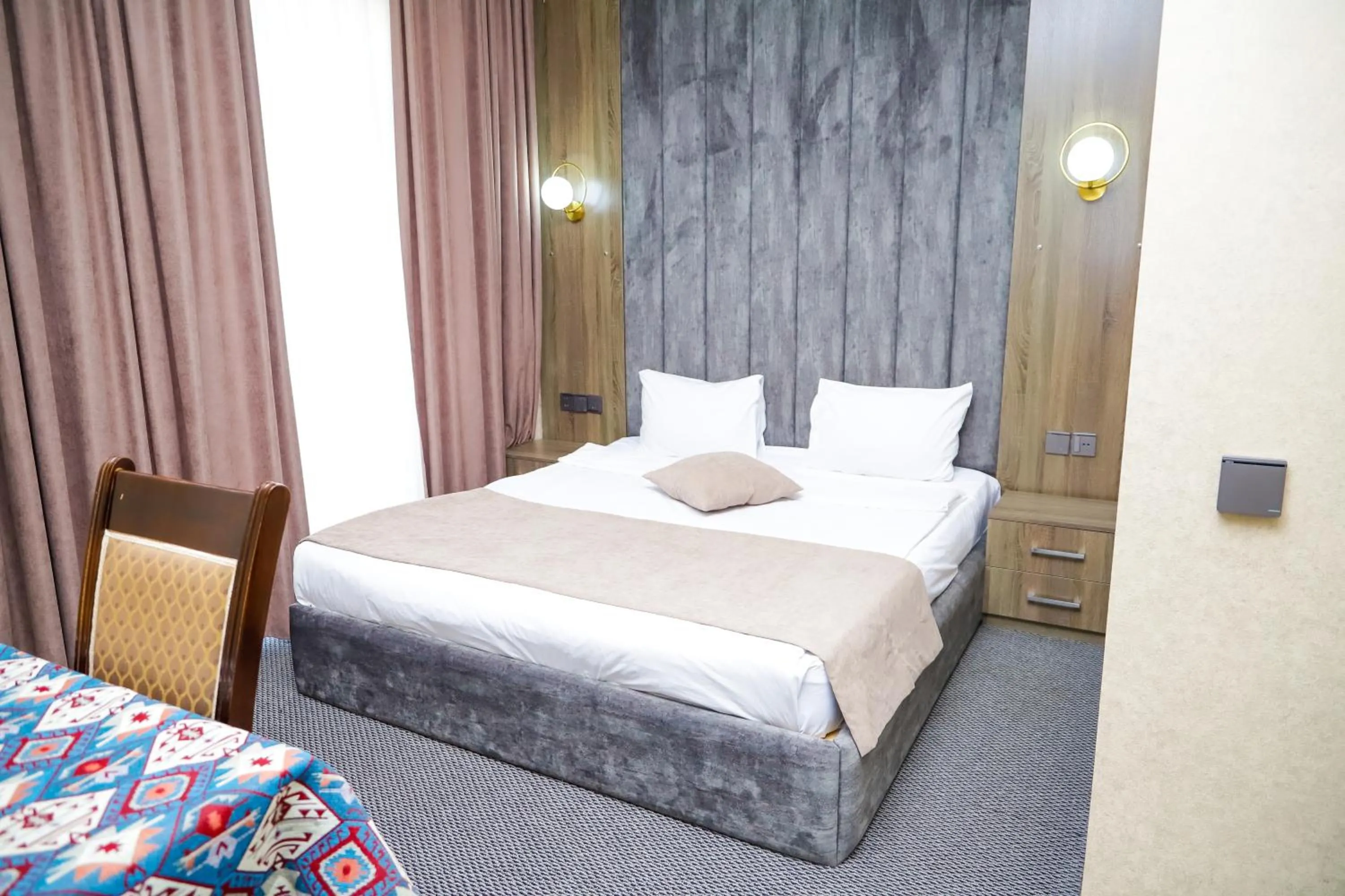 Bed in Sunrise Hotel Baku