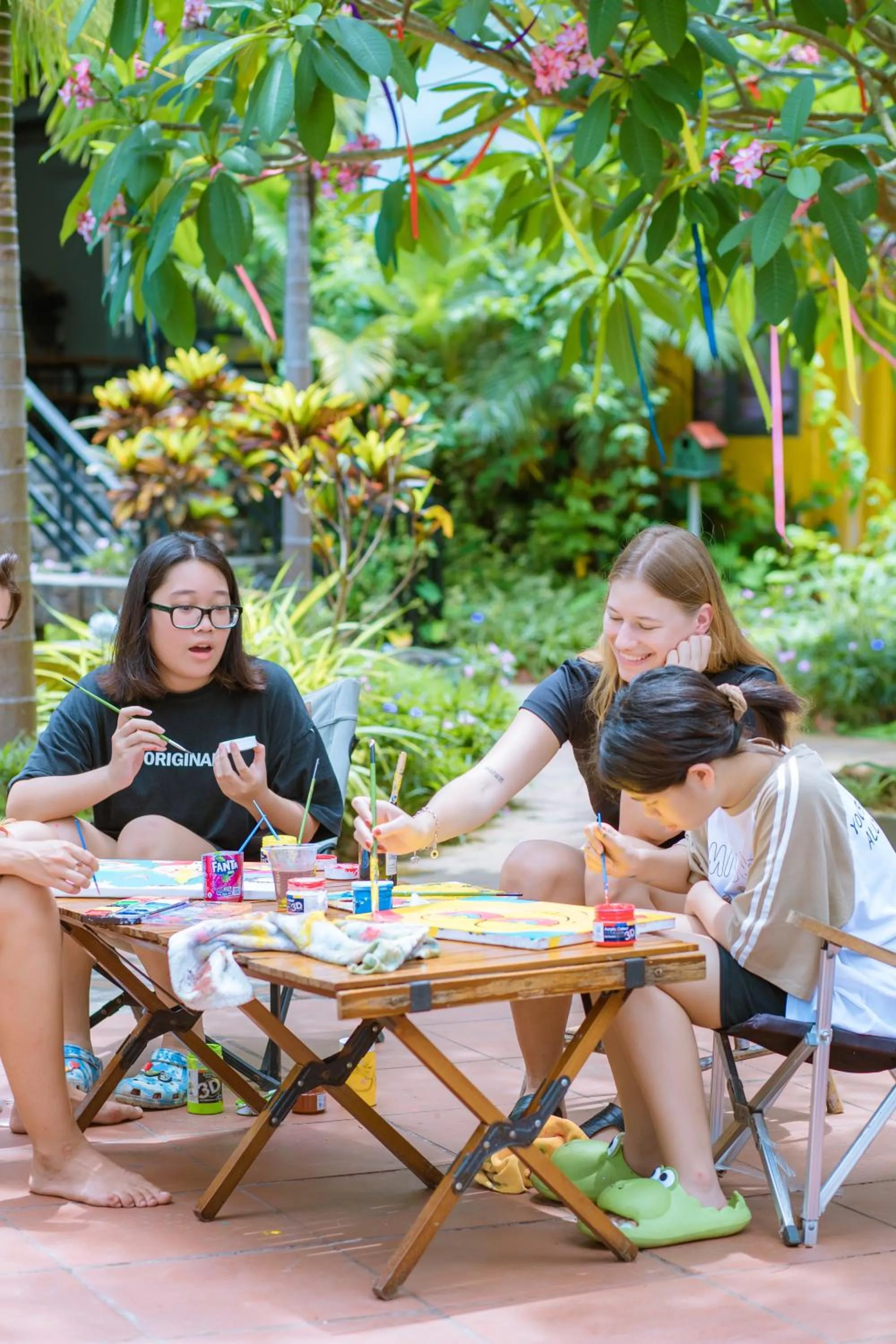 Spring in Republic Hostel Cat Ba