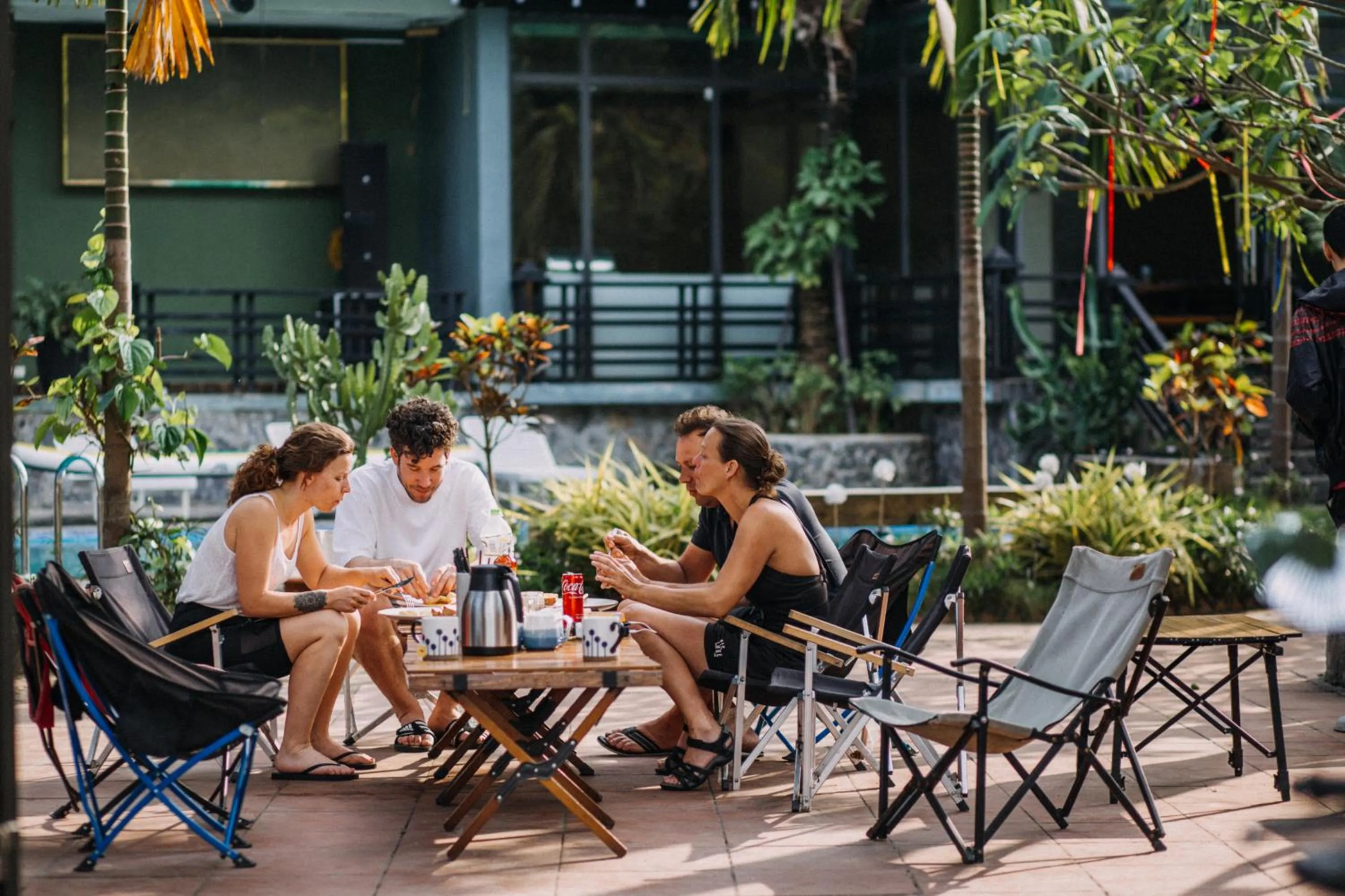 Patio in Republic Hostel Cat Ba