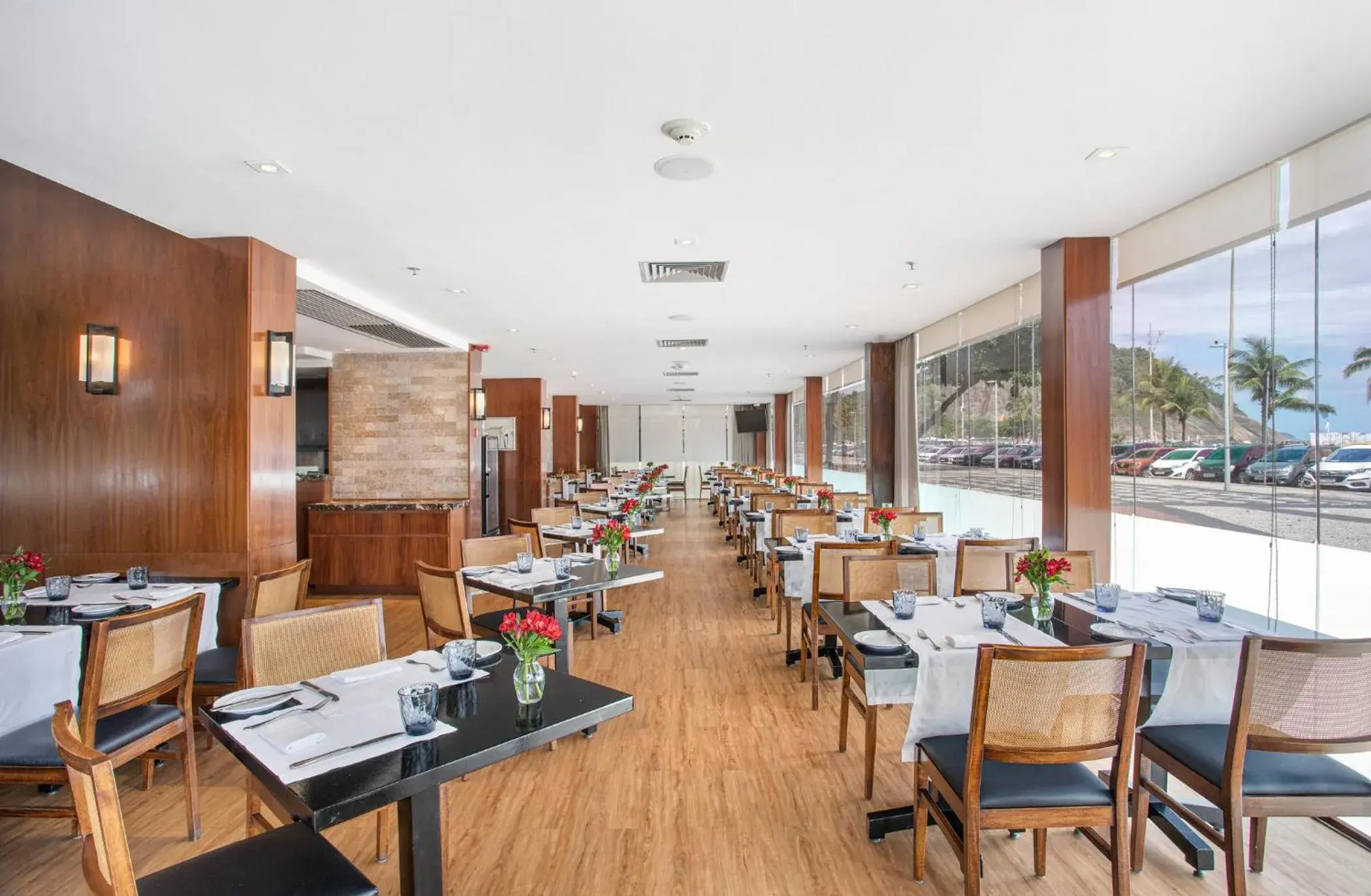 Restaurant/places to eat in Windsor Leme Hotel Restaurant/places to eat in Windsor Leme Hotel