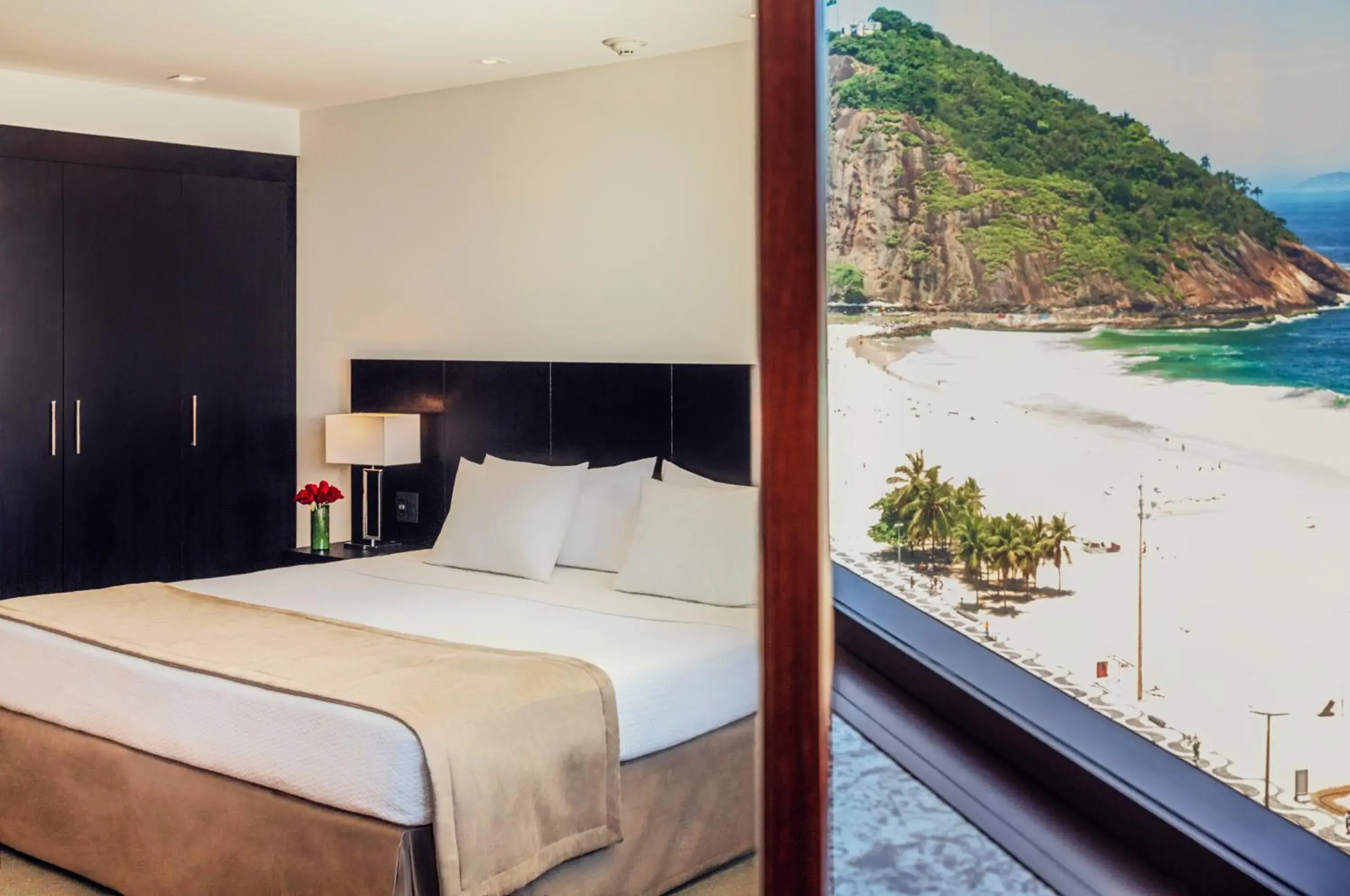 Bed in Windsor Leme Hotel Bed in Windsor Leme Hotel