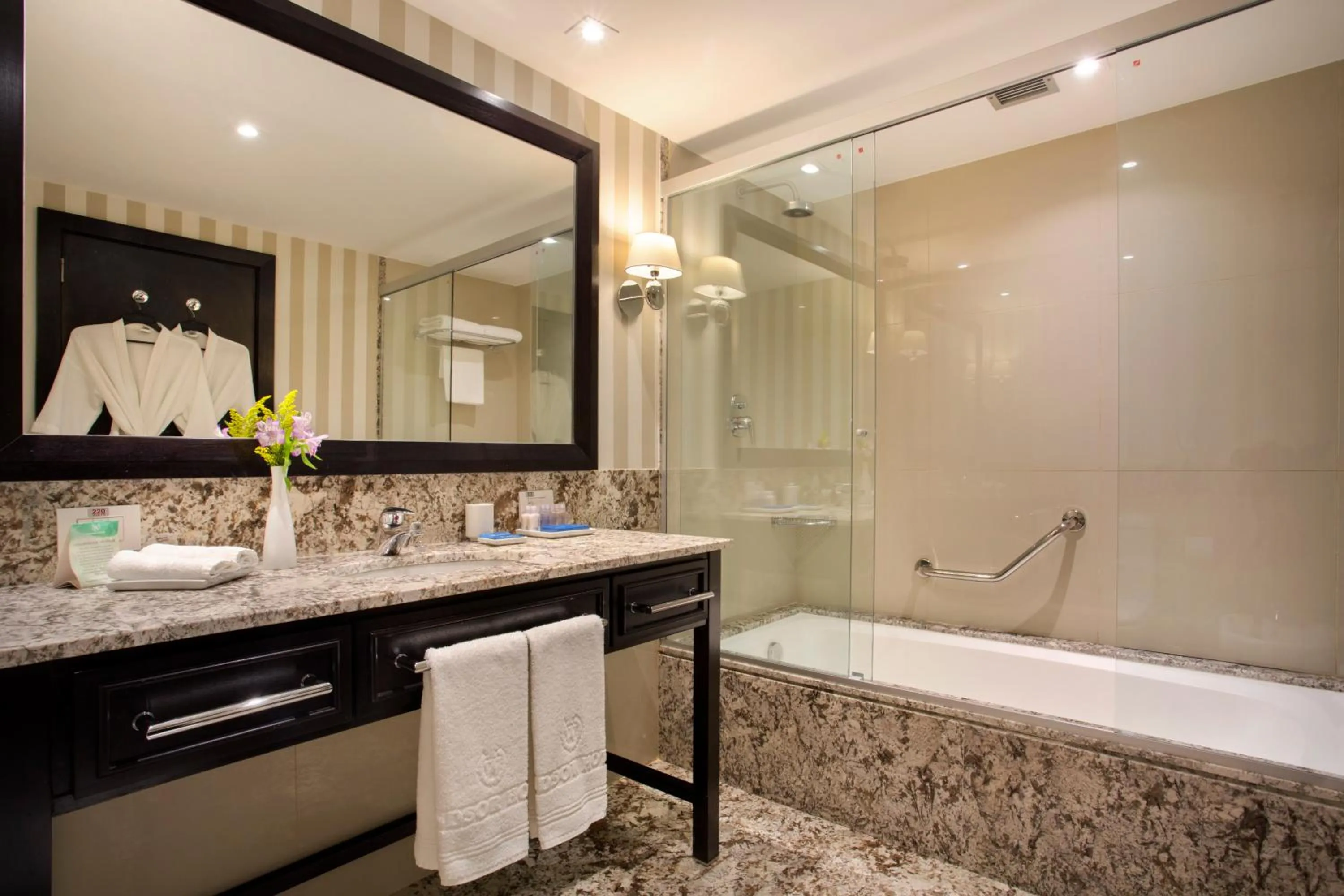 Bathroom in Windsor Leme Hotel