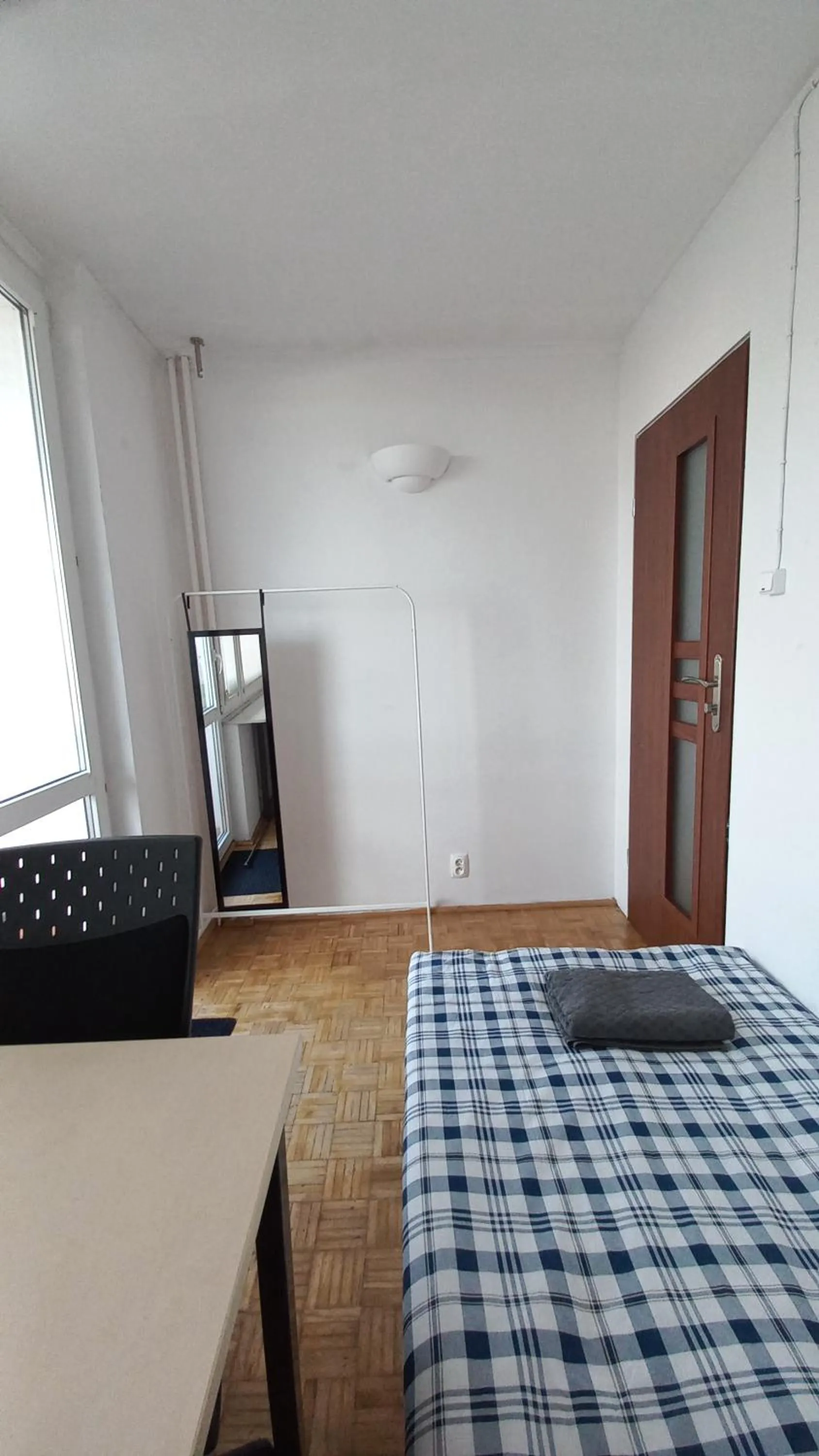 Bed in Ivory House (Marymont-Ruda)