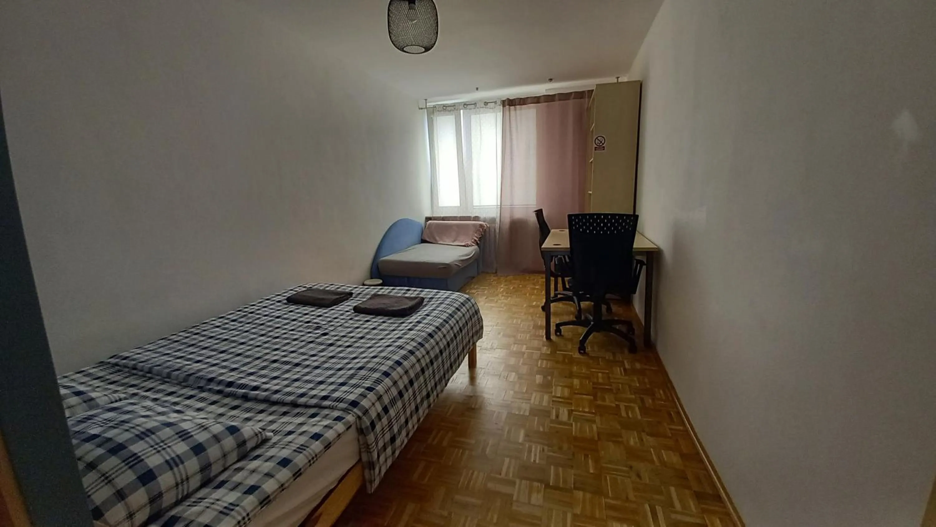 Bed in Ivory House (Marymont-Ruda)