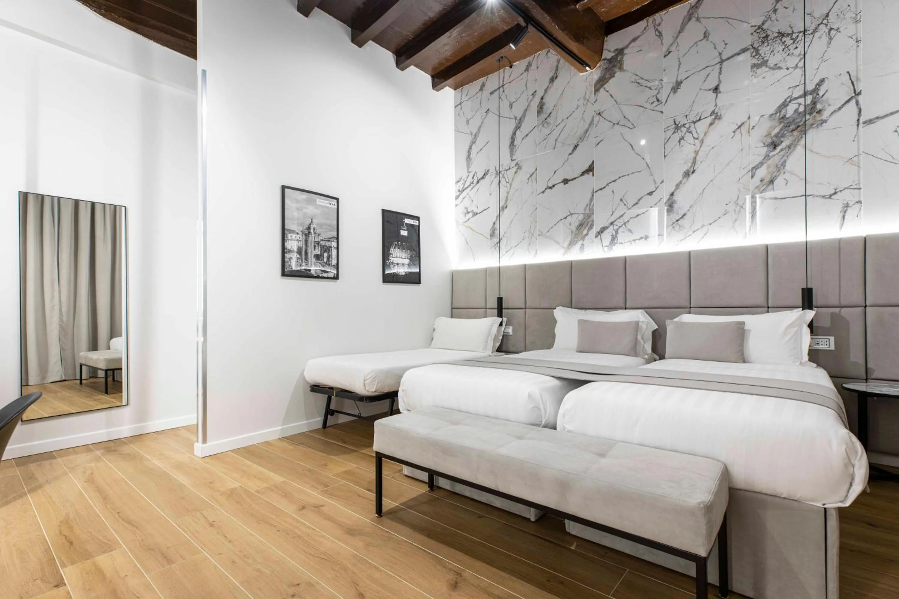 Bed in Home at Rome Luxury Navona Guesthouse