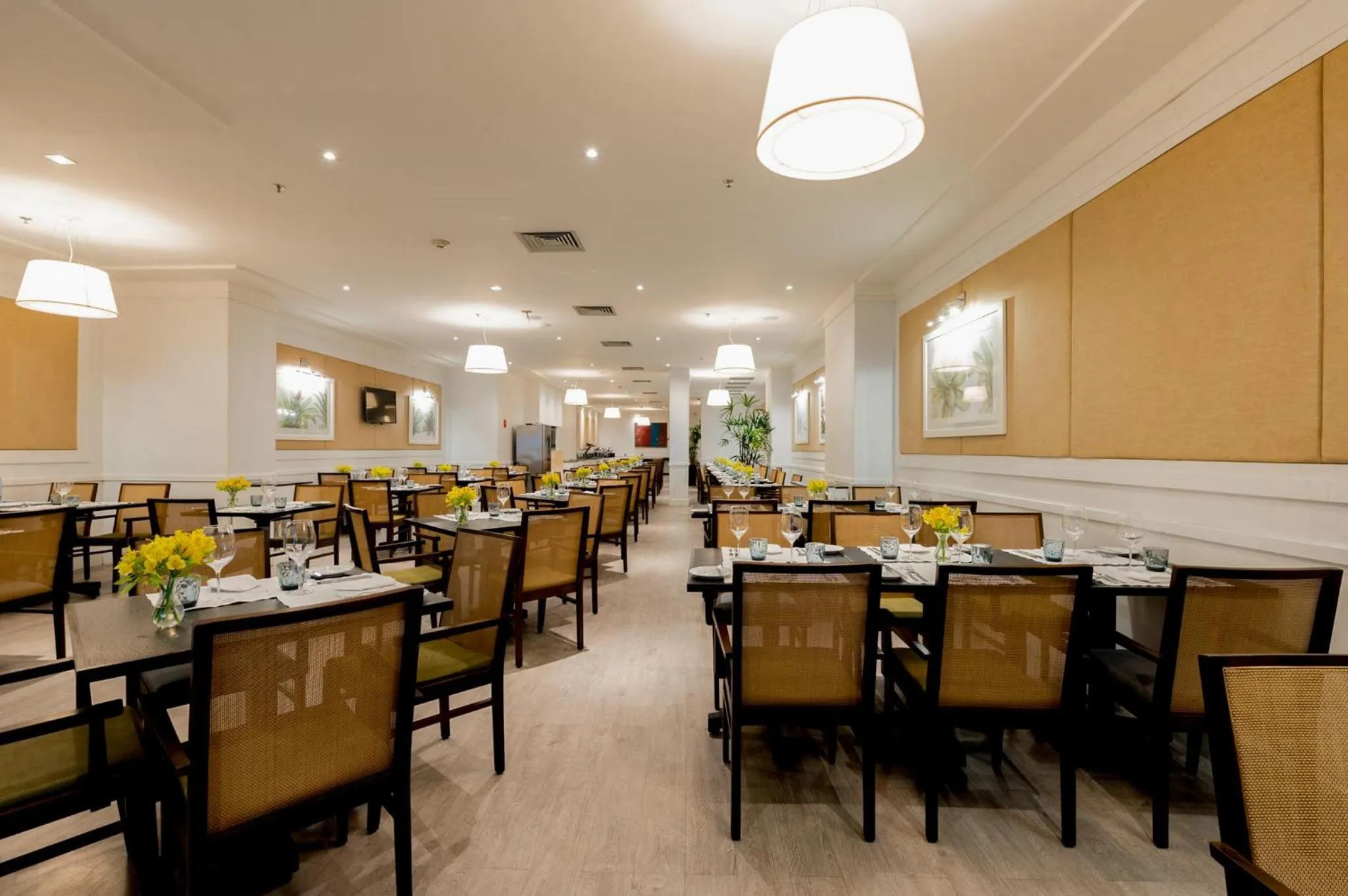 Restaurant/places to eat in Windsor California Copacabana