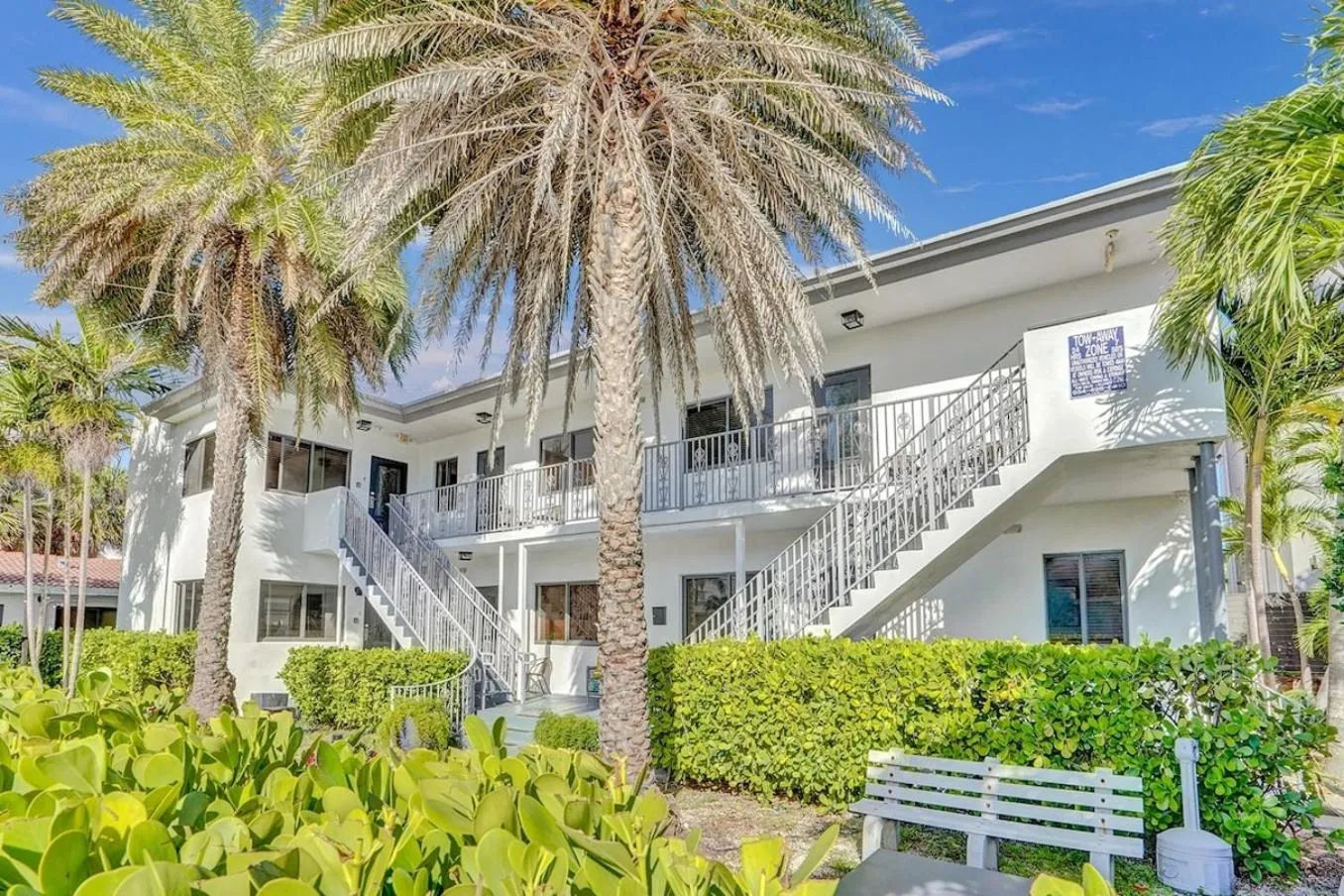 Waves On Walnut - Beach Access