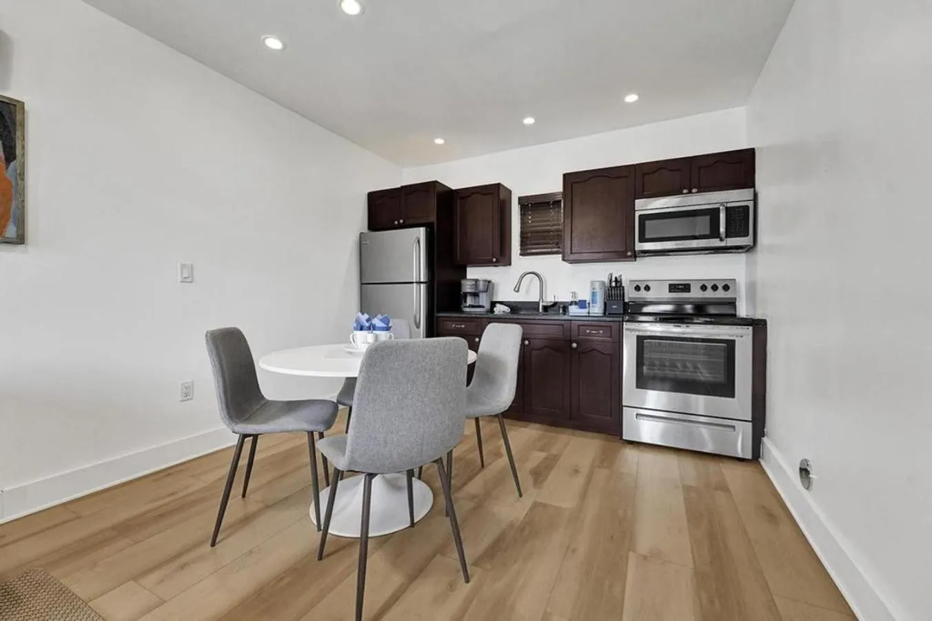 Waves On Walnut - Beach Access