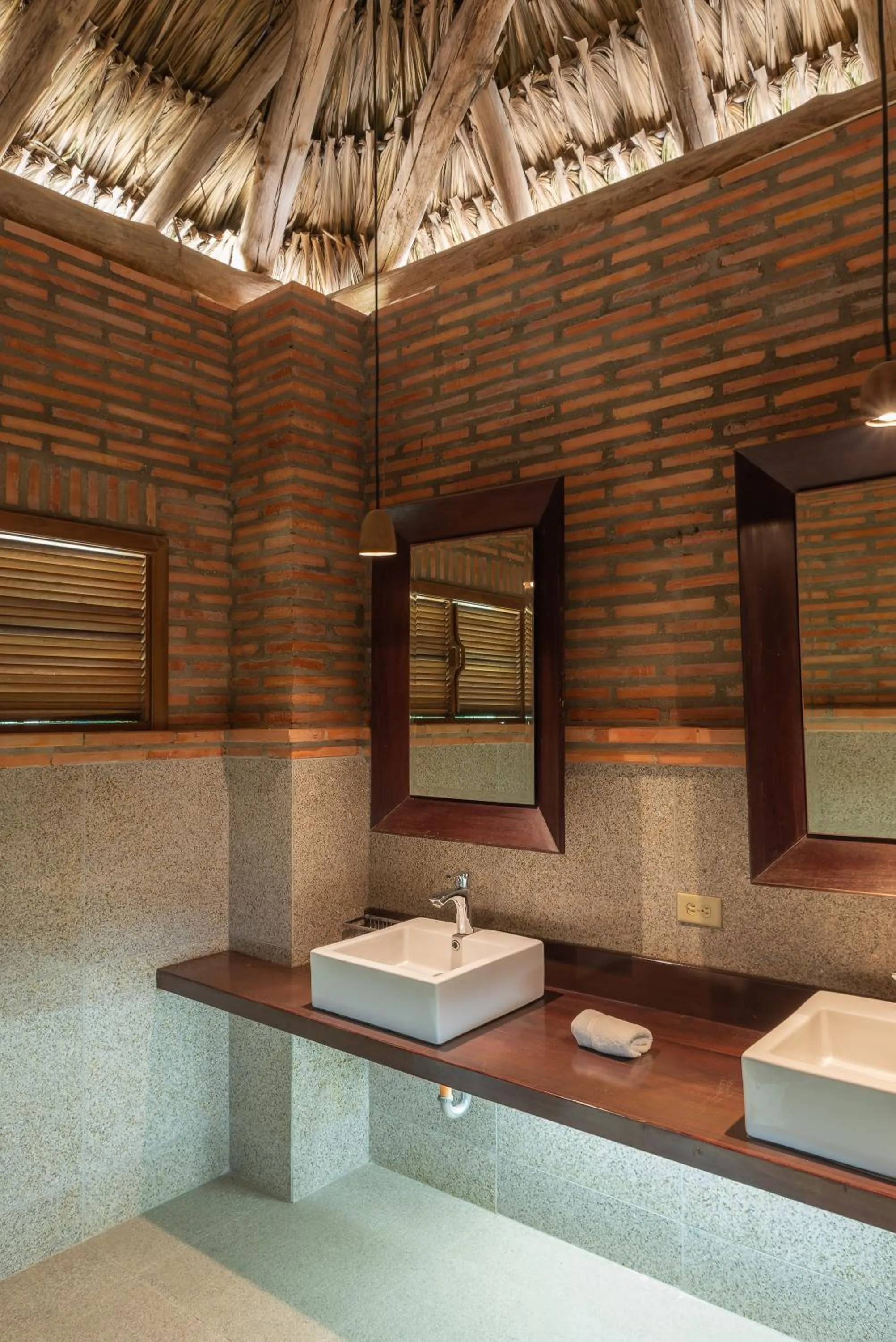 Bathroom in Castillete Hotel & Beach Club