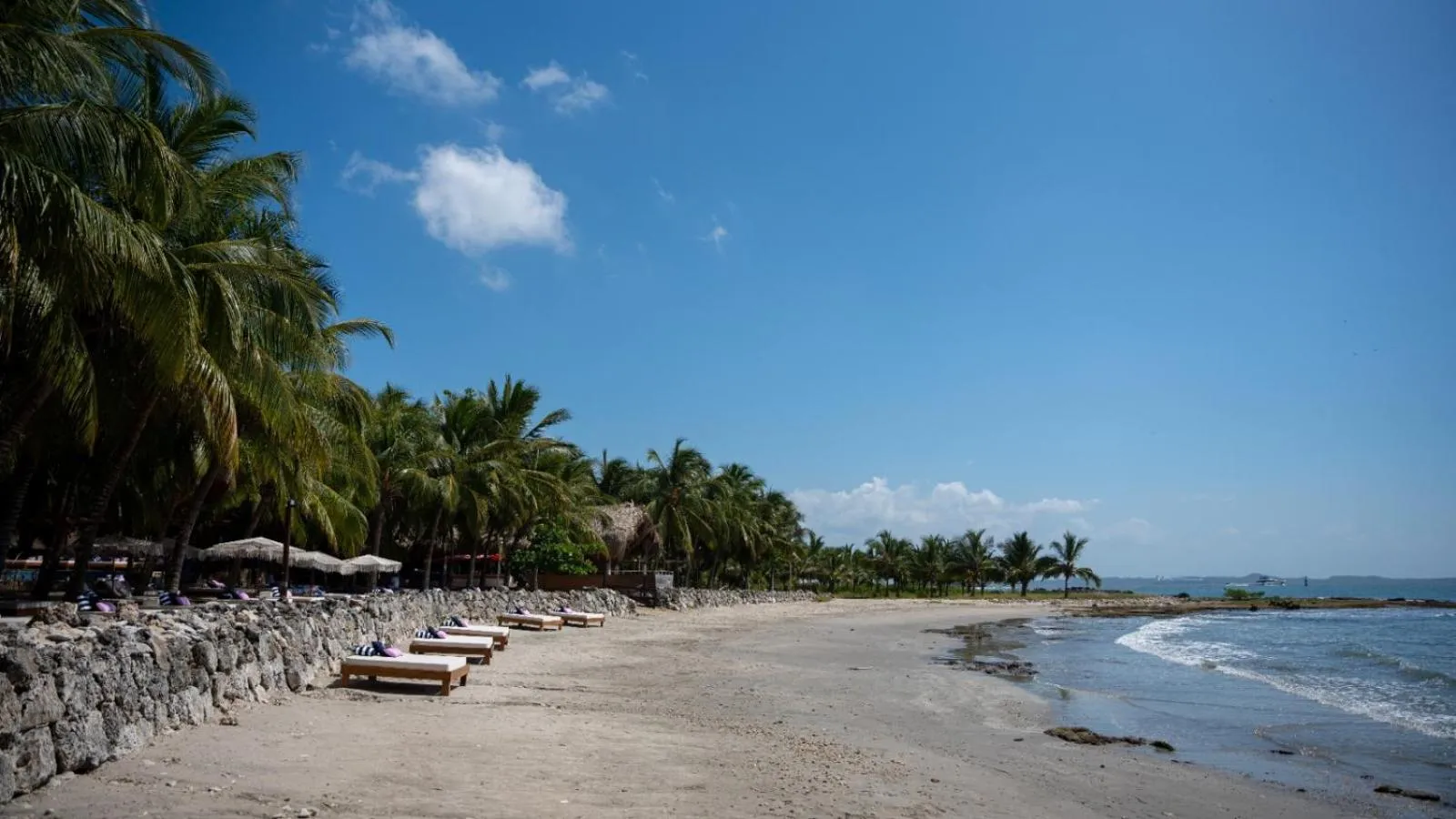 Castillete Hotel & Beach Club