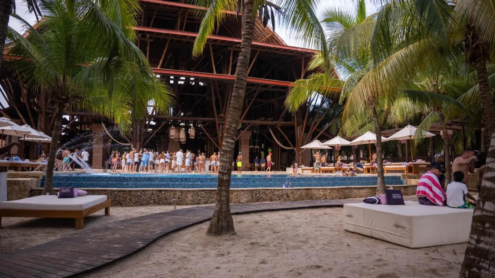 Castillete Hotel & Beach Club