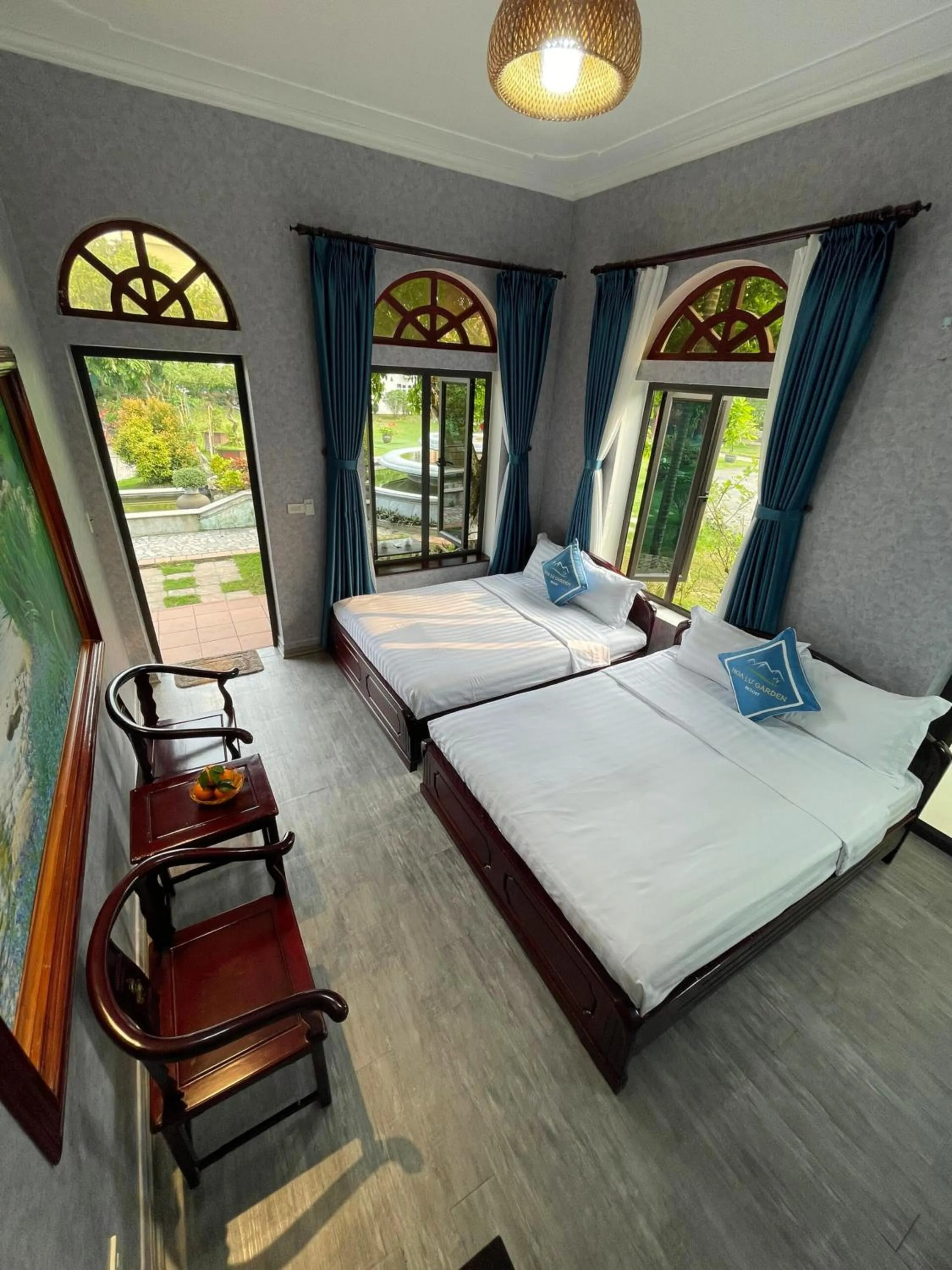 Photo of the whole room, Bed in Hoa Lu Garden Resort