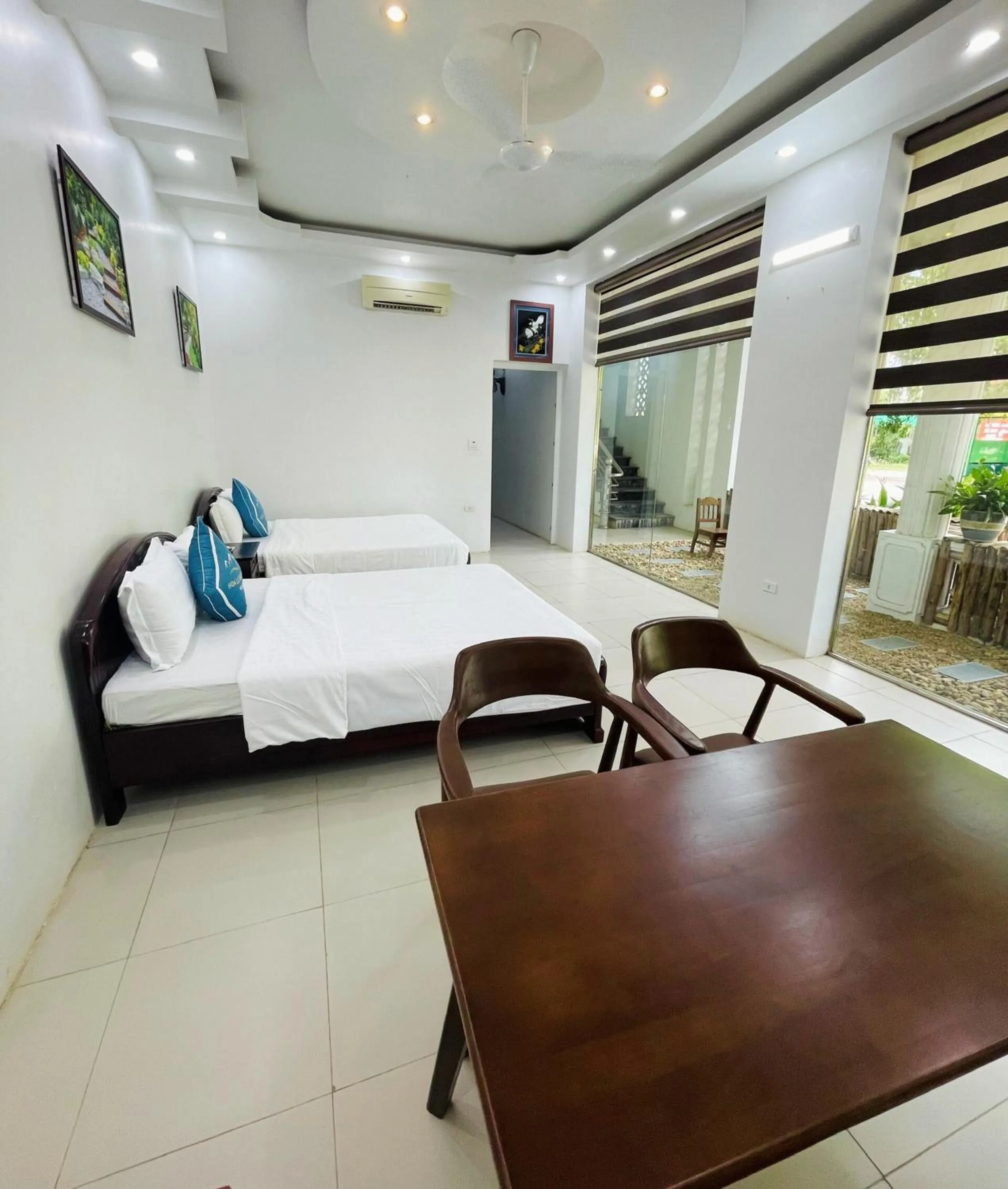 Family, Bed in Hoa Lu Garden Resort