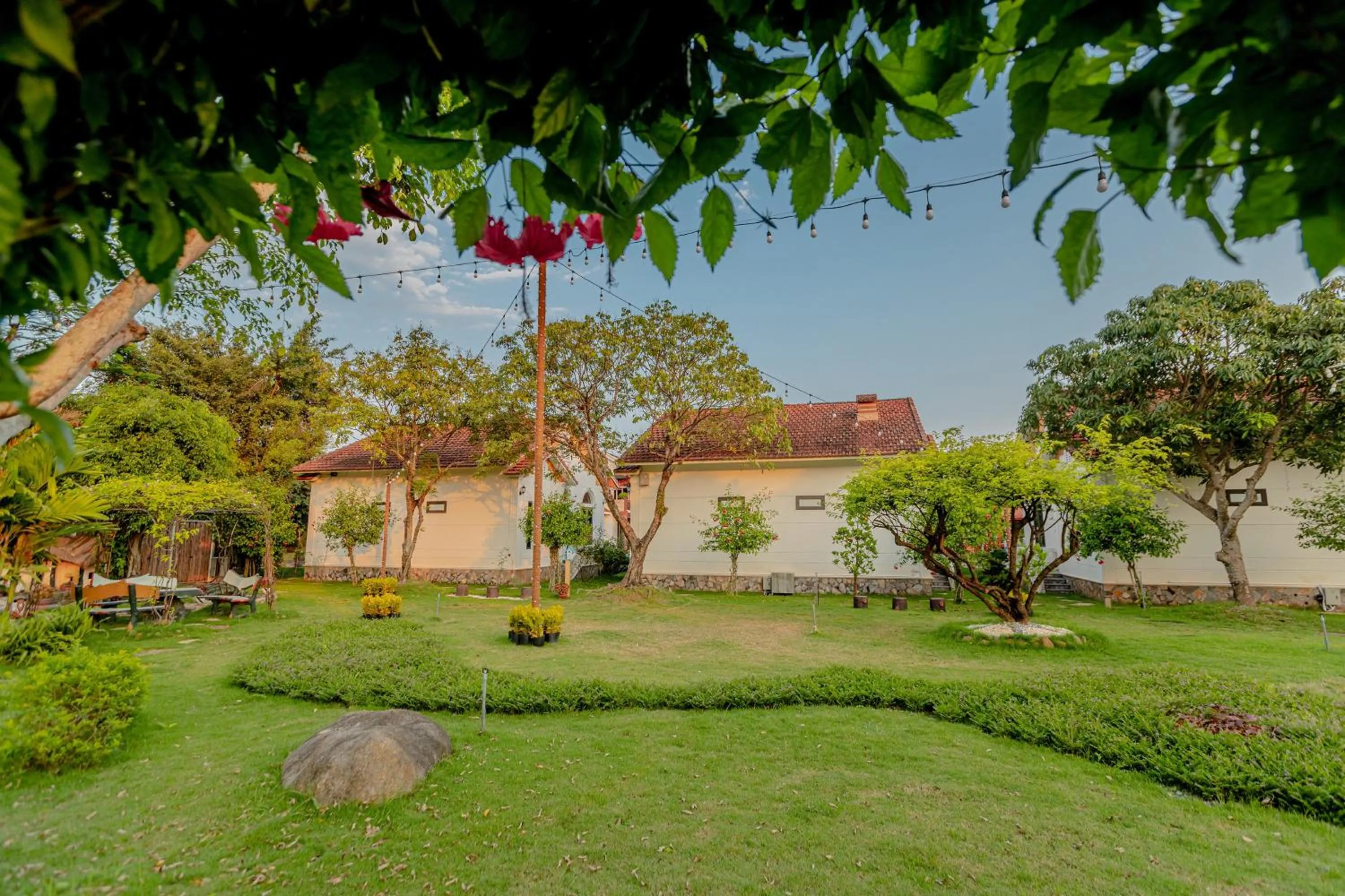 Garden view in Hoa Lu Garden Resort