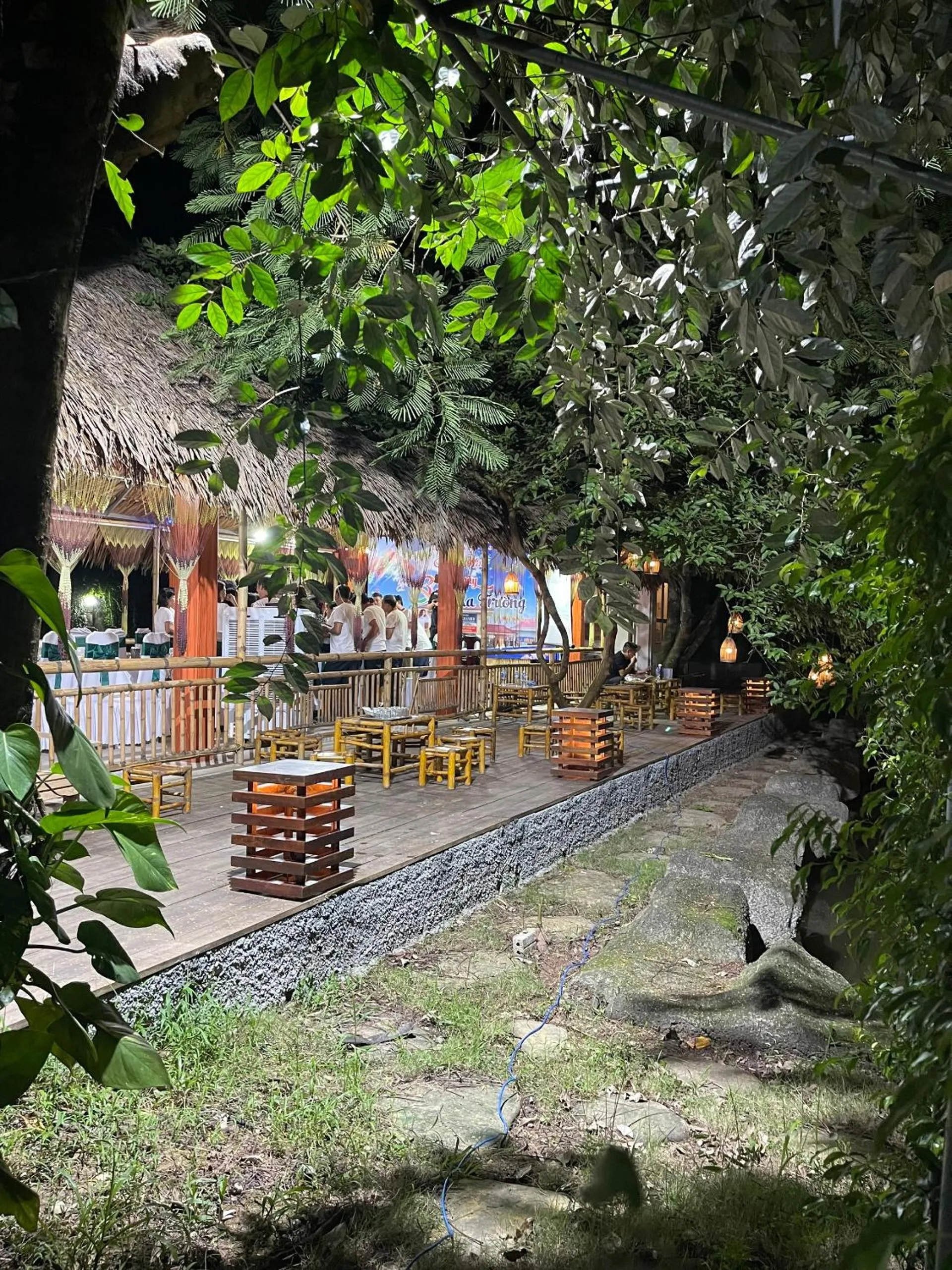 Night in Hoa Lu Garden Resort