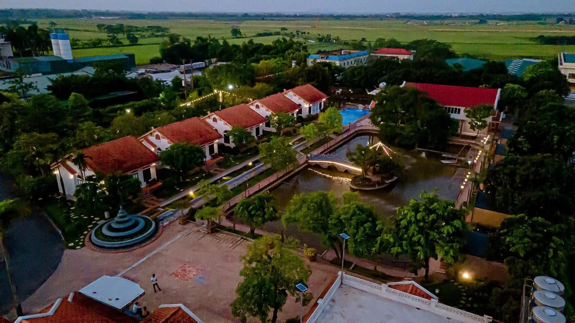 Neighbourhood in Hoa Lu Garden Resort