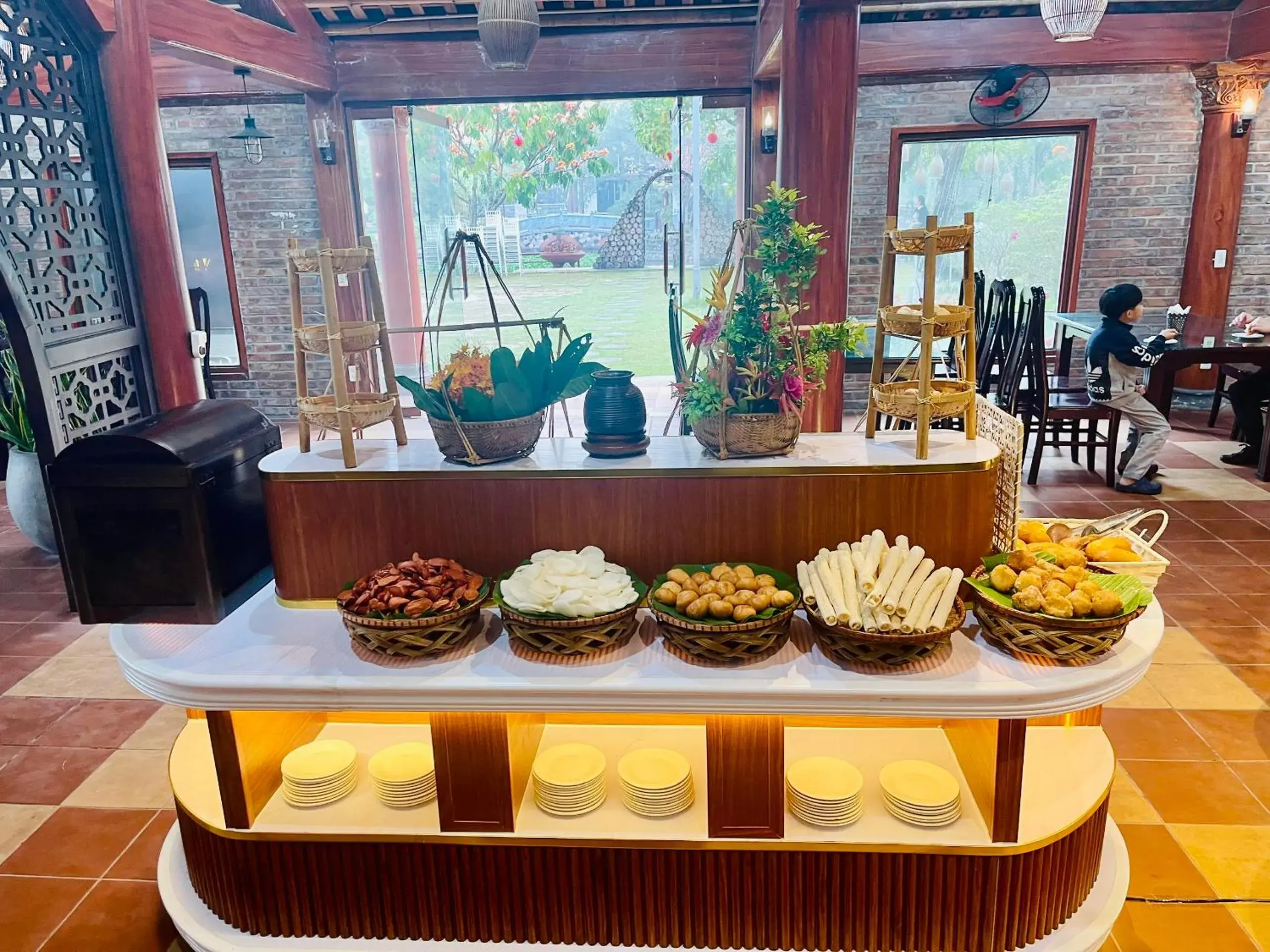 Breakfast in Hoa Lu Garden Resort Breakfast in Hoa Lu Garden Resort