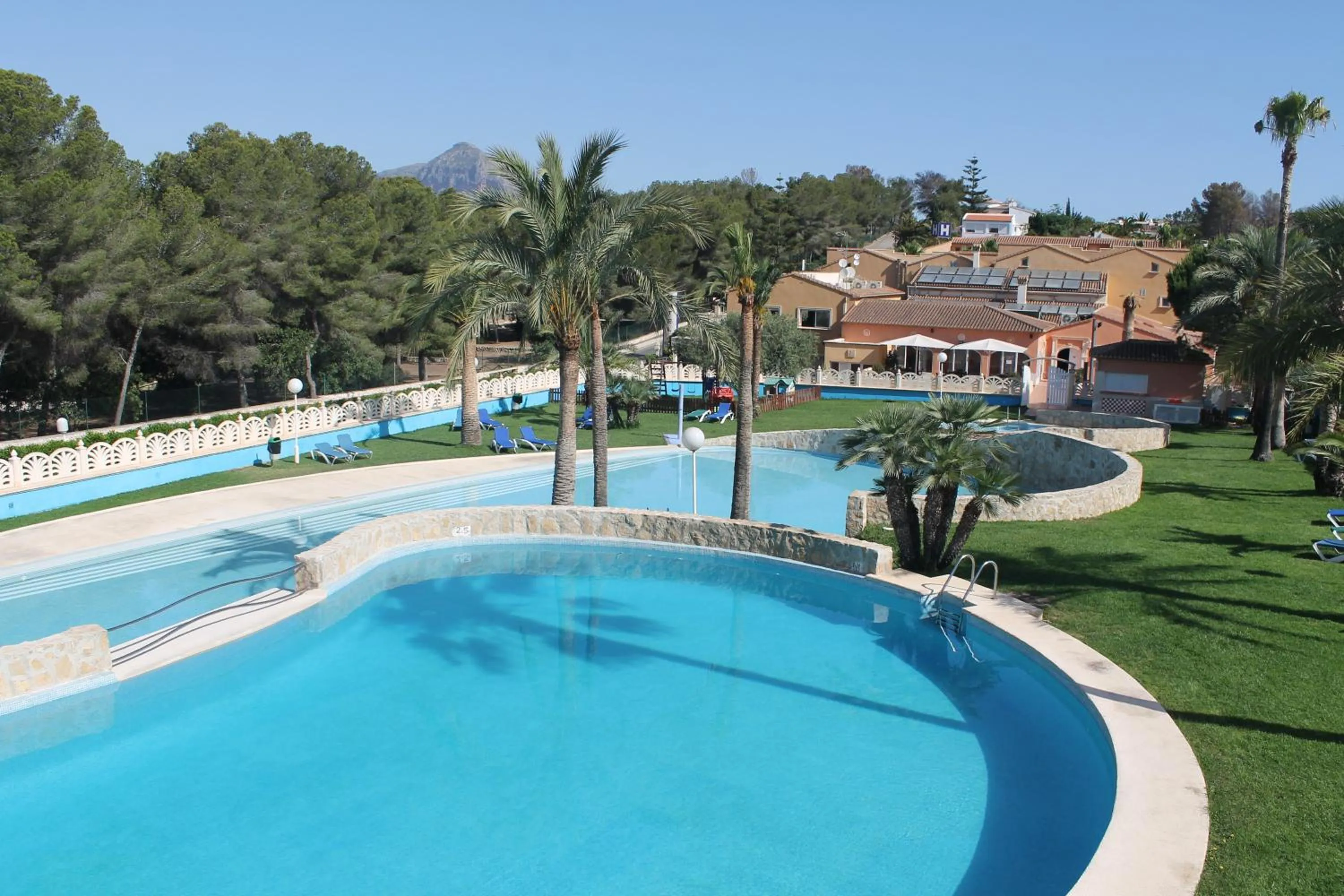 Garden in Aparthotel Bahia Pinosol