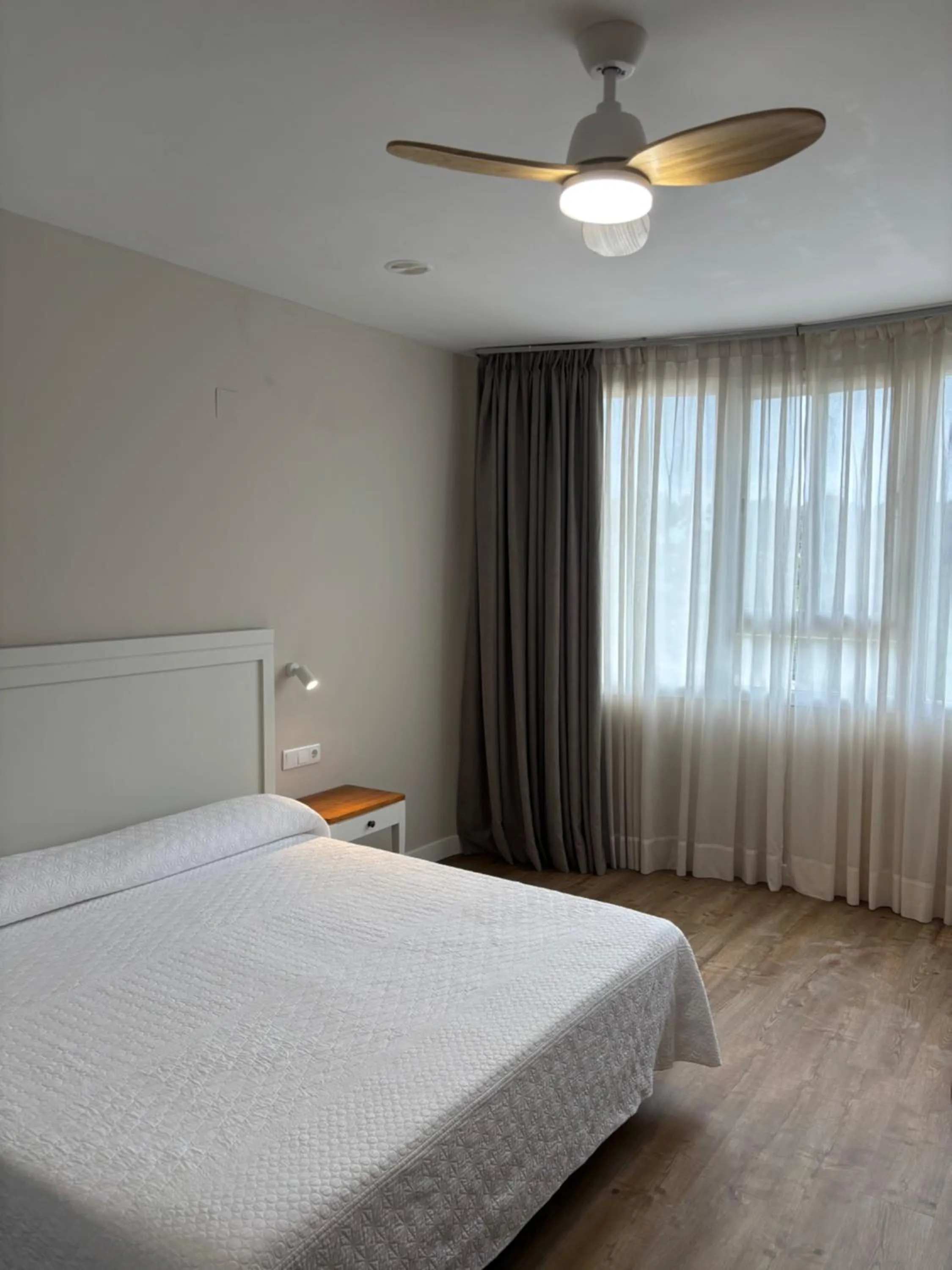 Photo of the whole room, Bed in Aparthotel Bahia Pinosol