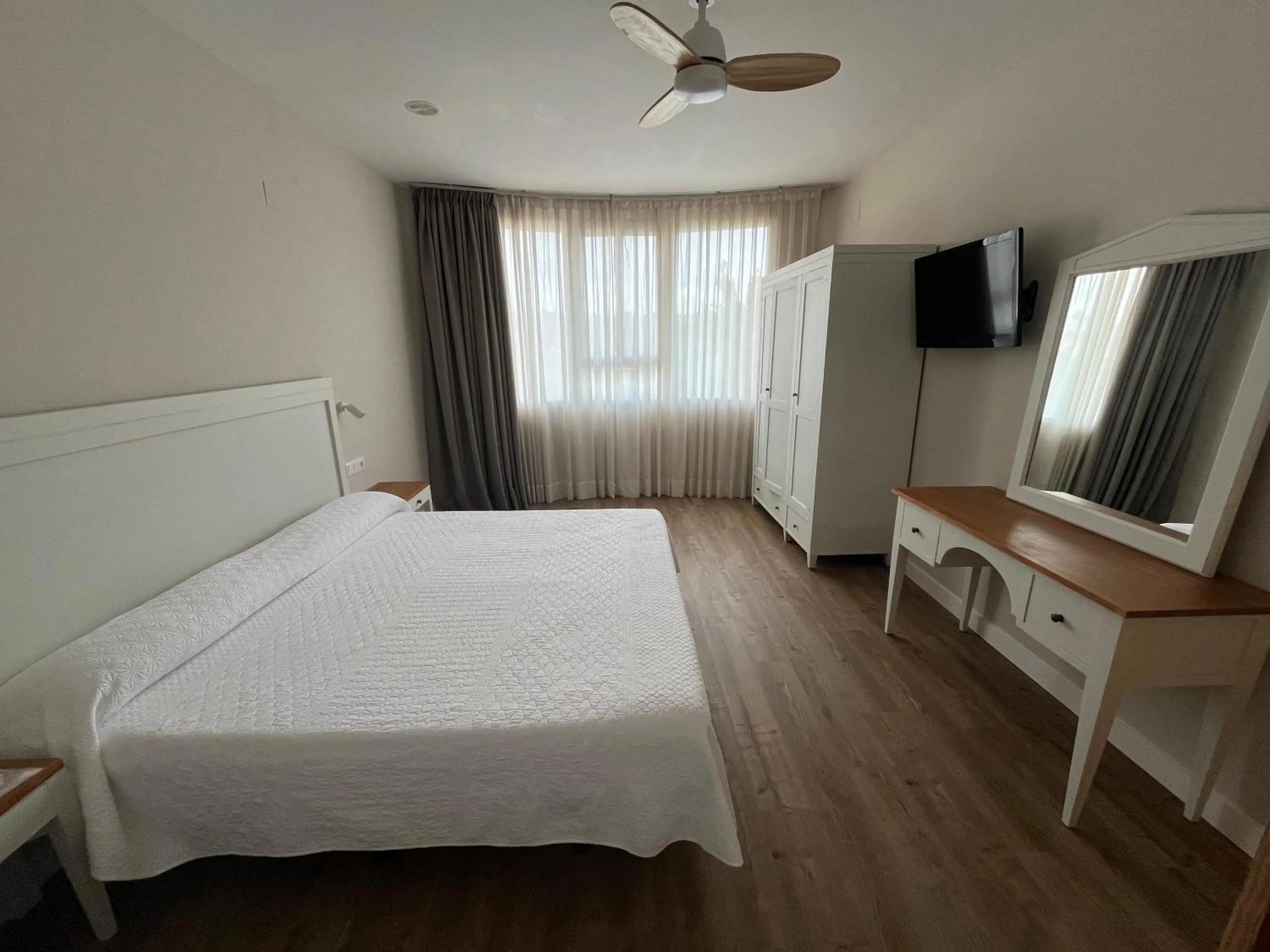 Bed in Aparthotel Bahia Pinosol