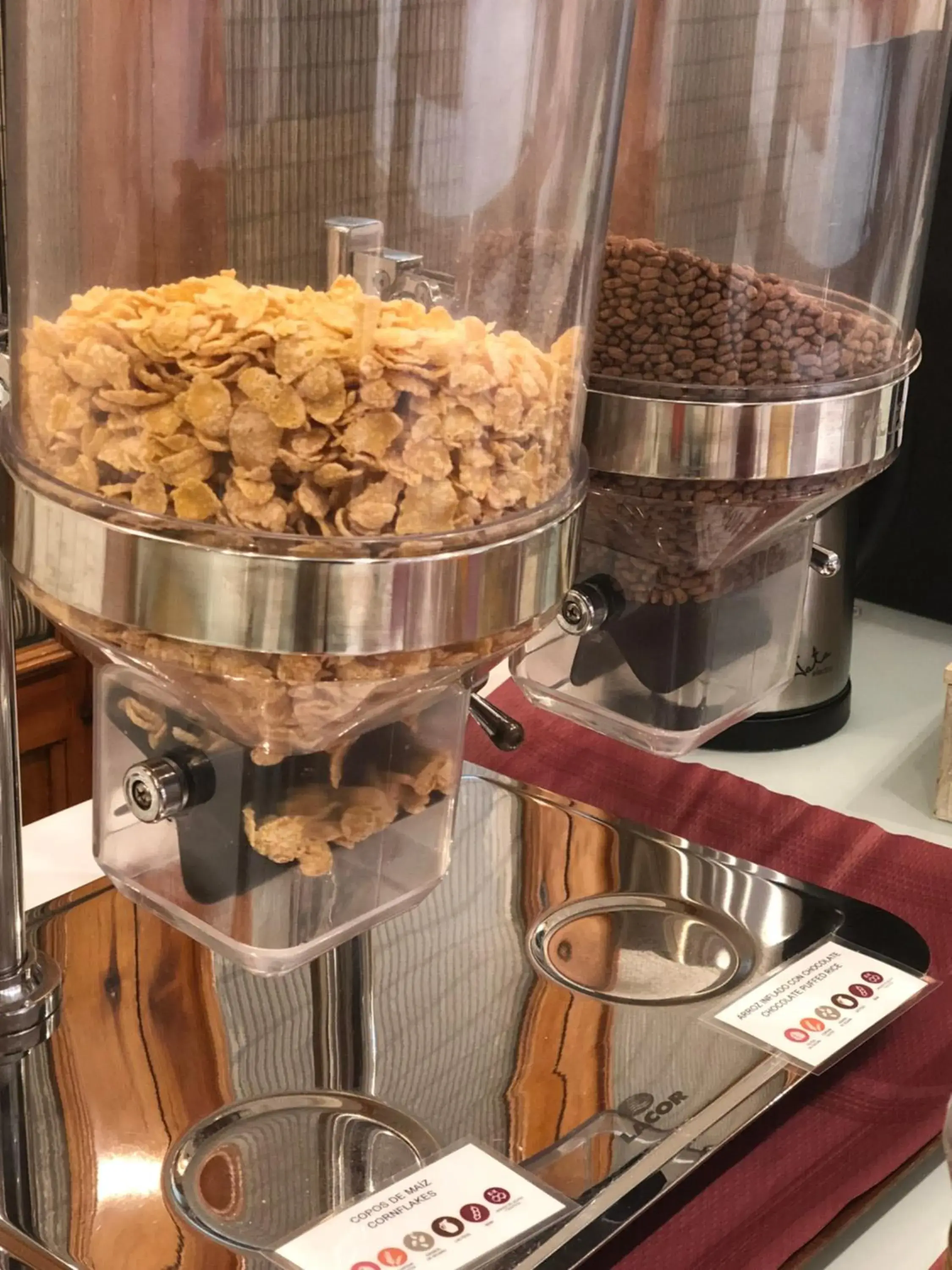 Breakfast in Aparthotel Bahia Pinosol Breakfast in Aparthotel Bahia Pinosol