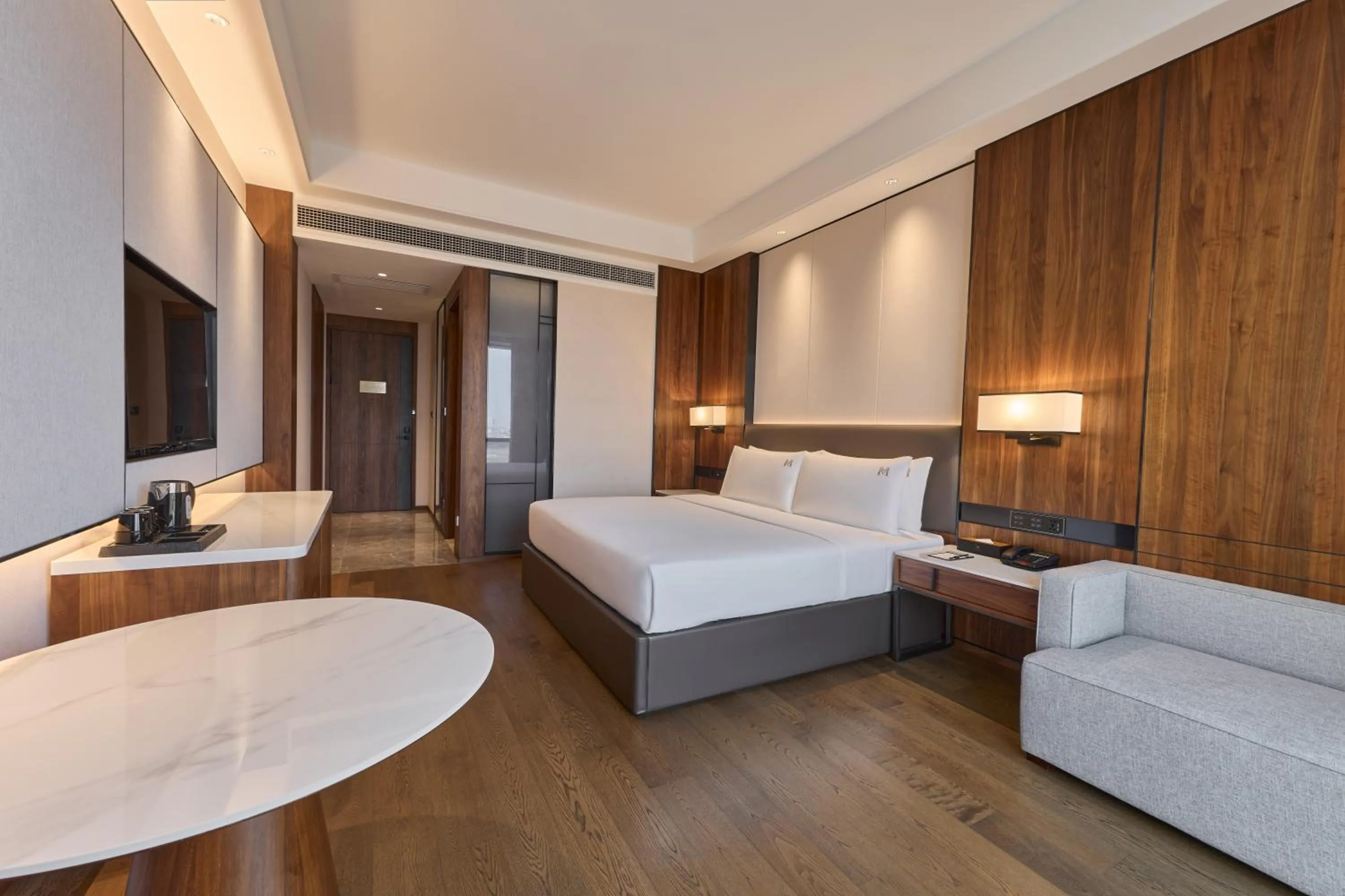 Photo of the whole room, Bed in VM Hotel