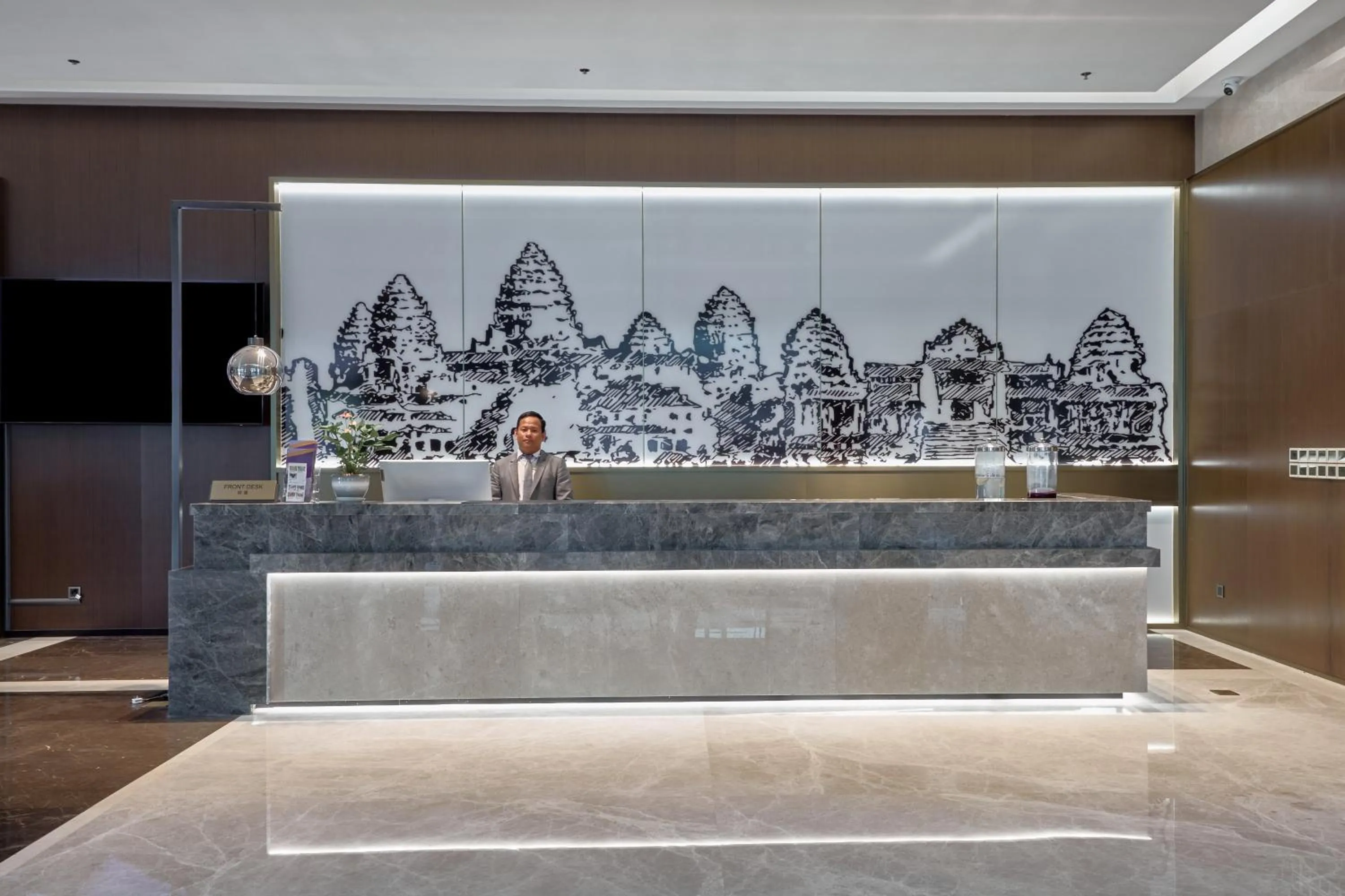 Lobby or reception in Crowne Plaza Phnom Penh by IHG 金边皇冠假日酒店 Former VM Hotel