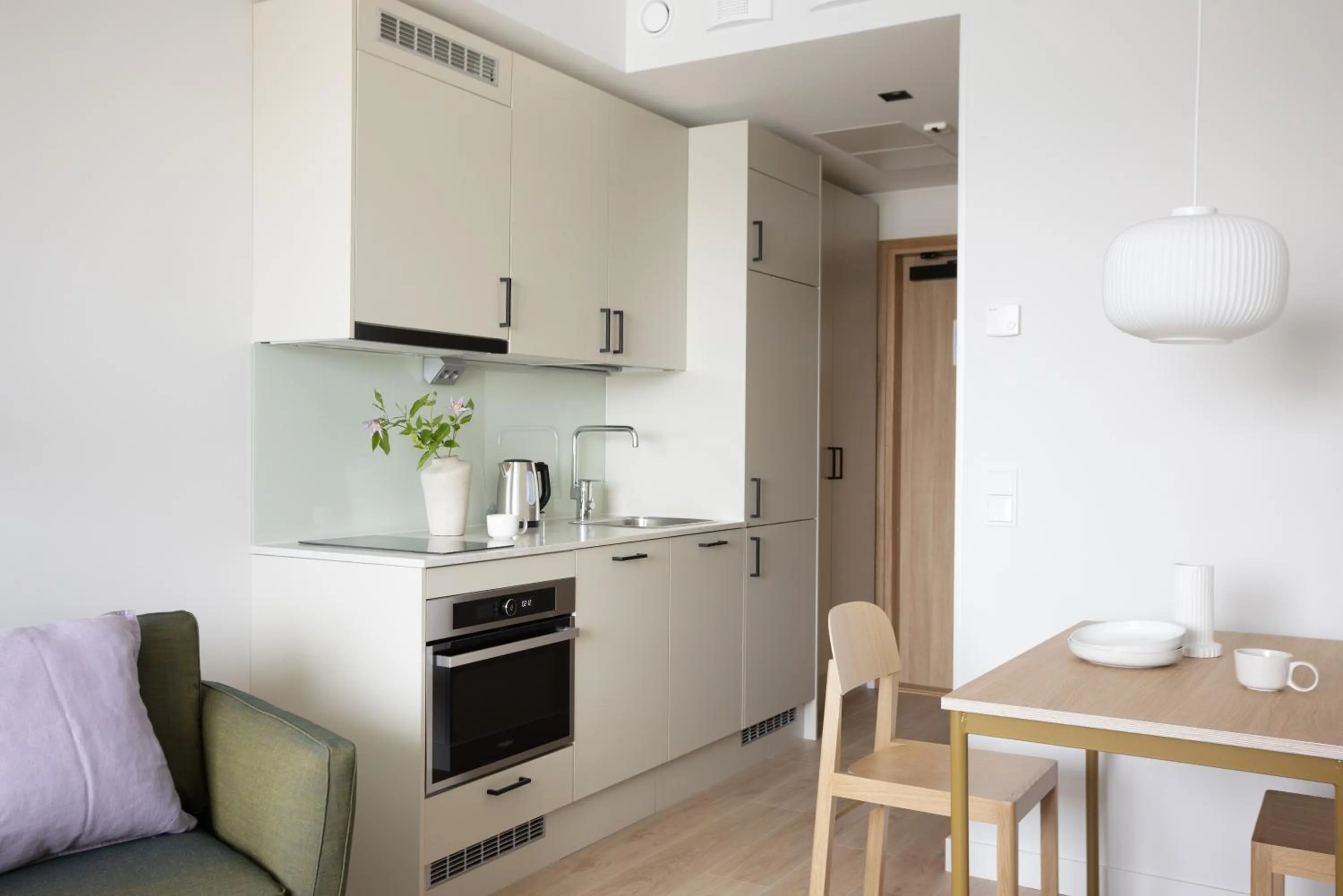 Kitchen or kitchenette in Noli Herttoniemi