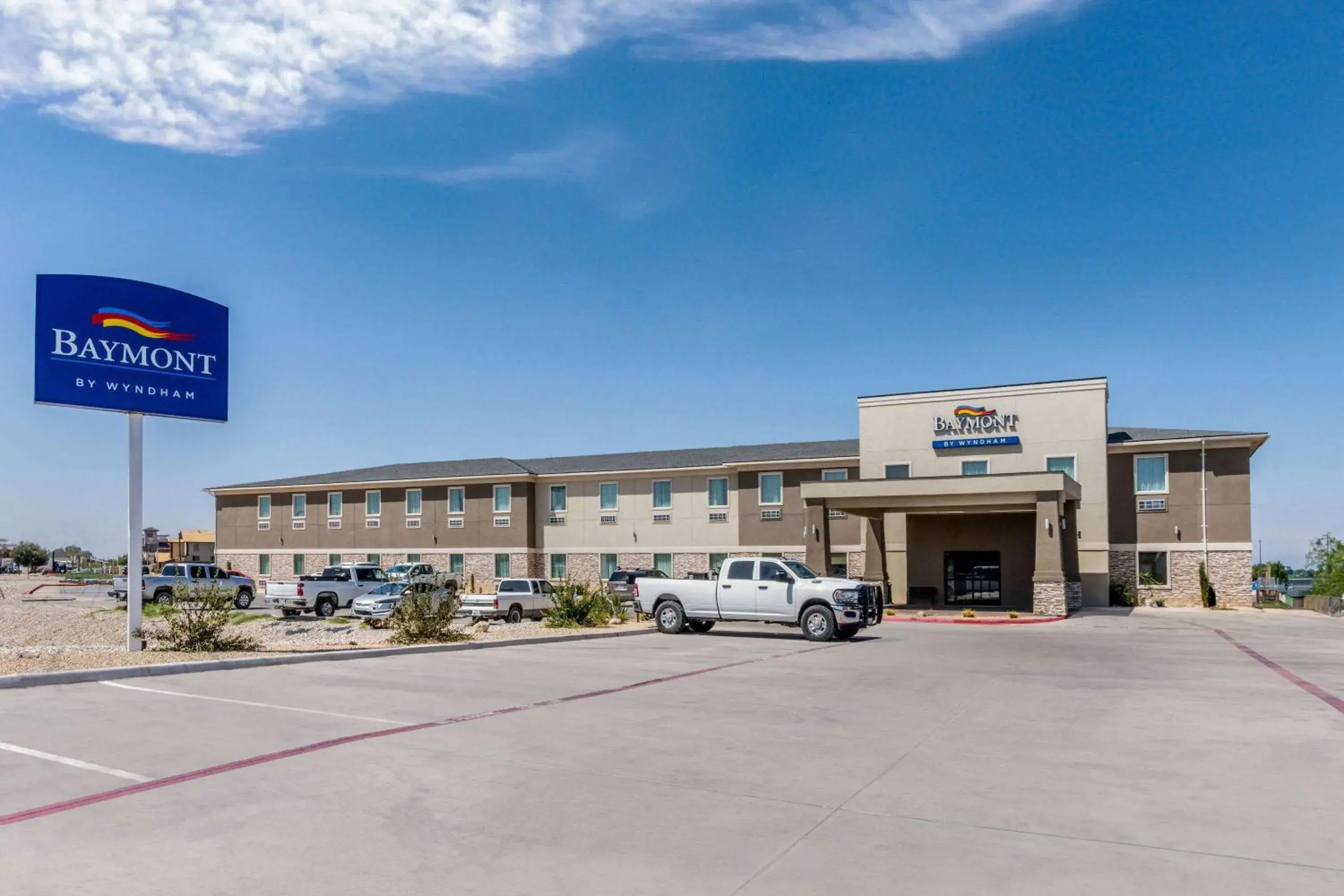 Property building in Baymont by Wyndham Carlsbad NM Property building in Baymont by Wyndham Carlsbad NM